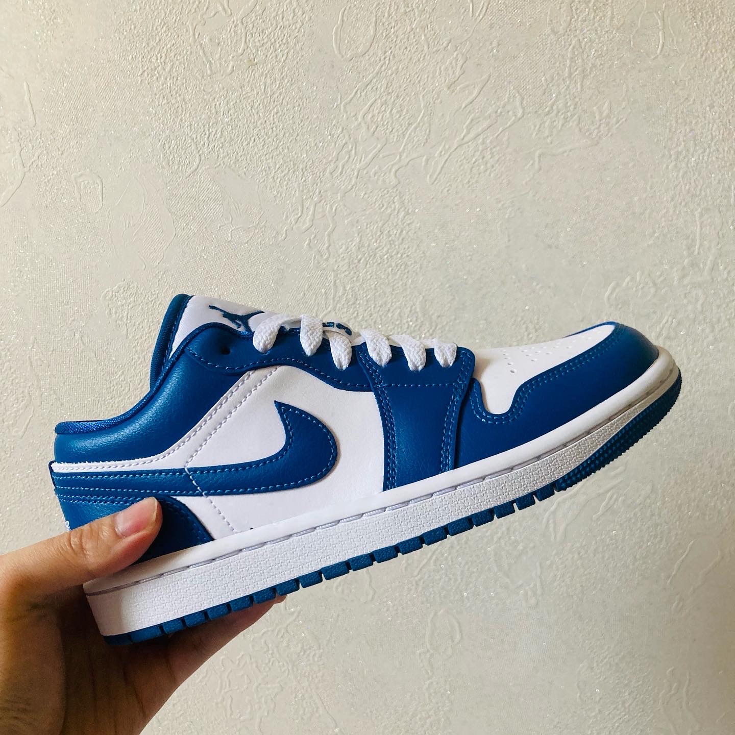 (W) Jordan 1 Low White Dark Marina Blue 착용 스타일