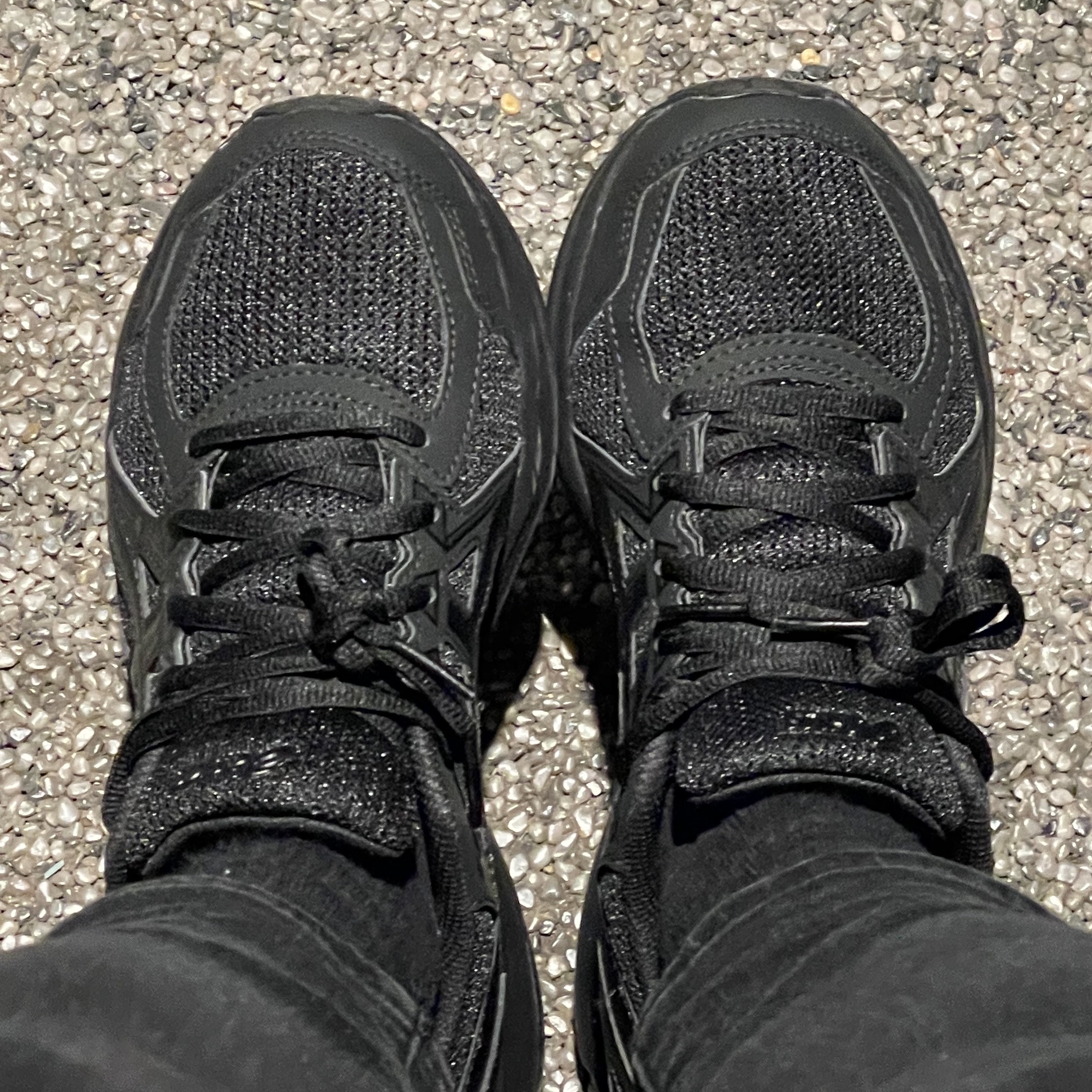 Asics Jog 100 2 Black 착용 스타일 - 2