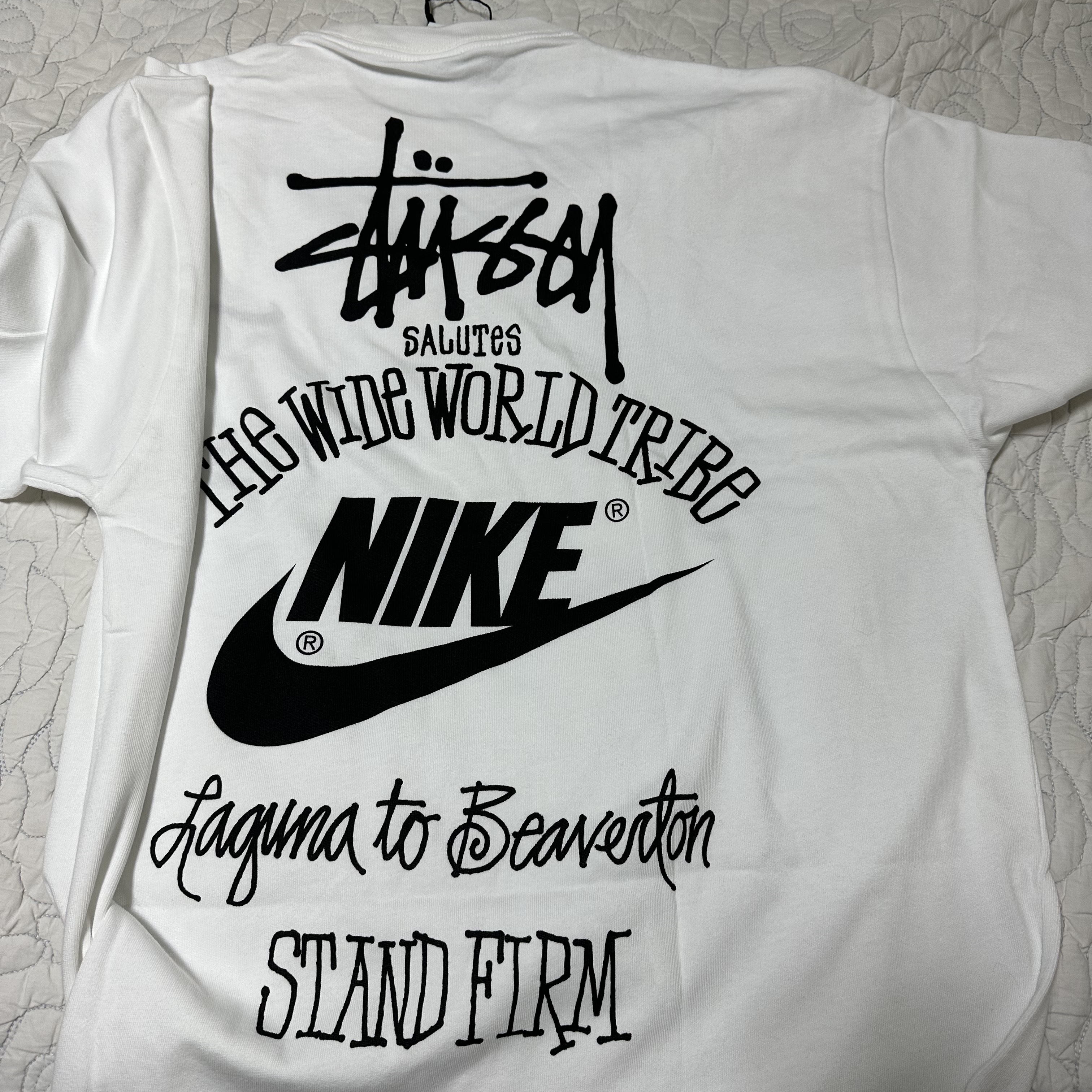 Nike x Stussy T-Shirt White (DV1774-100) 착용 스타일