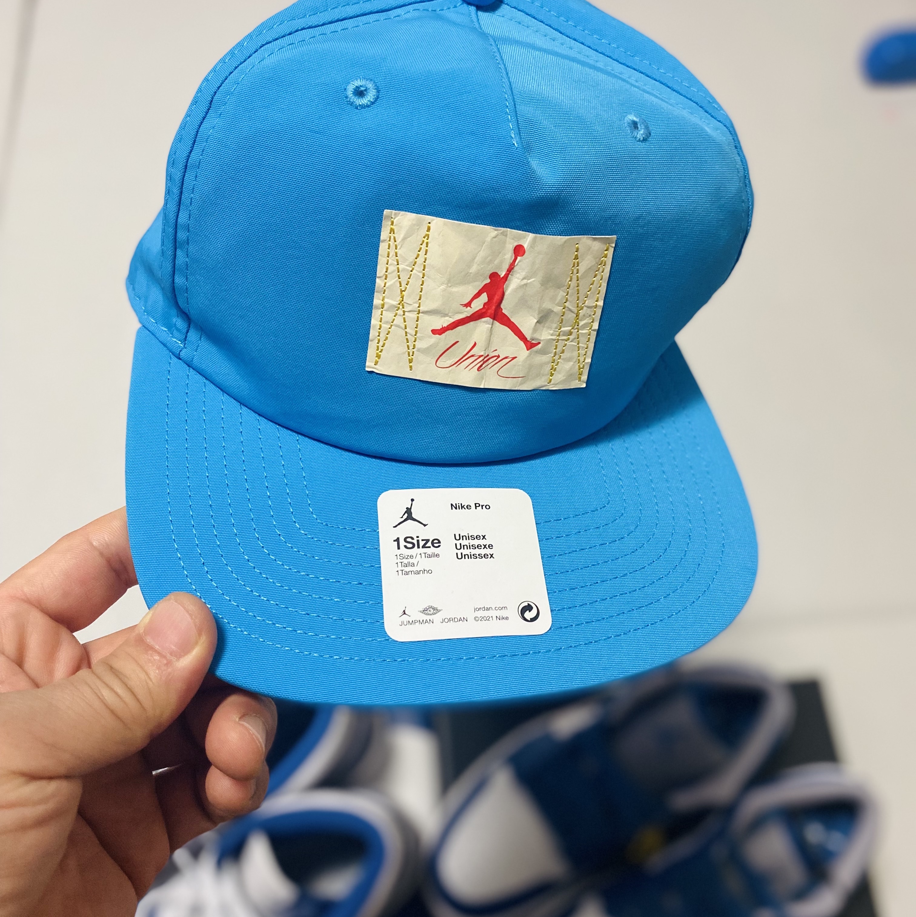 Jordan x Union Cap Equater Blue 착용 스타일