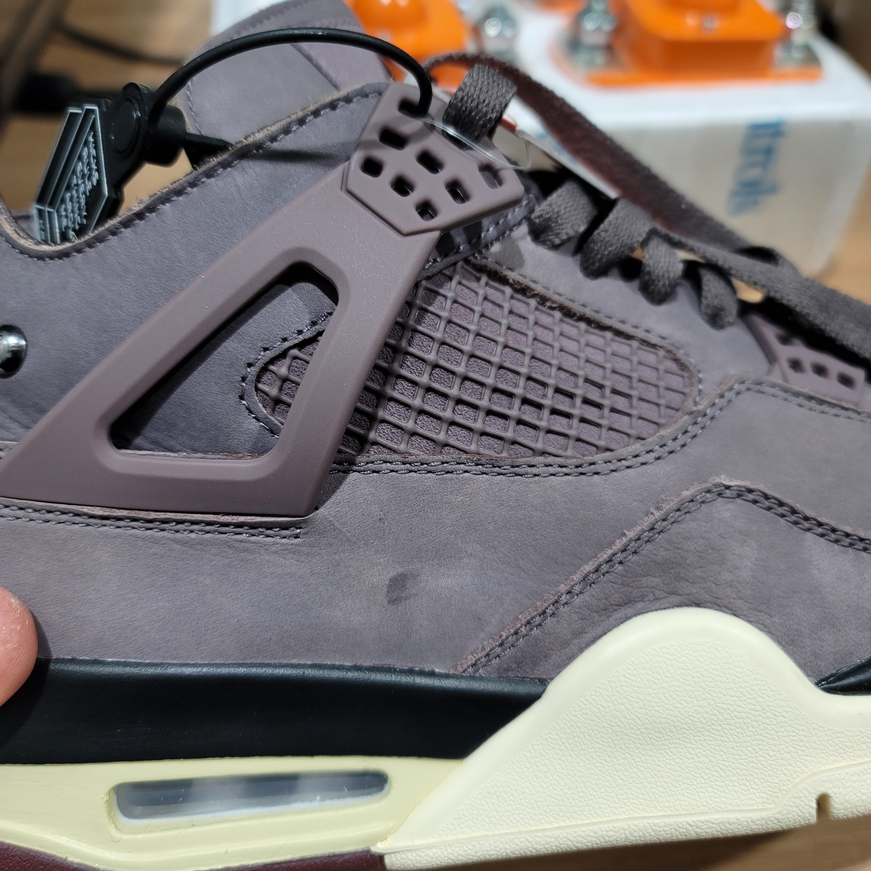 Jordan 4 x A Ma Maniere Retro Violet Ore 착용 스타일 - 1