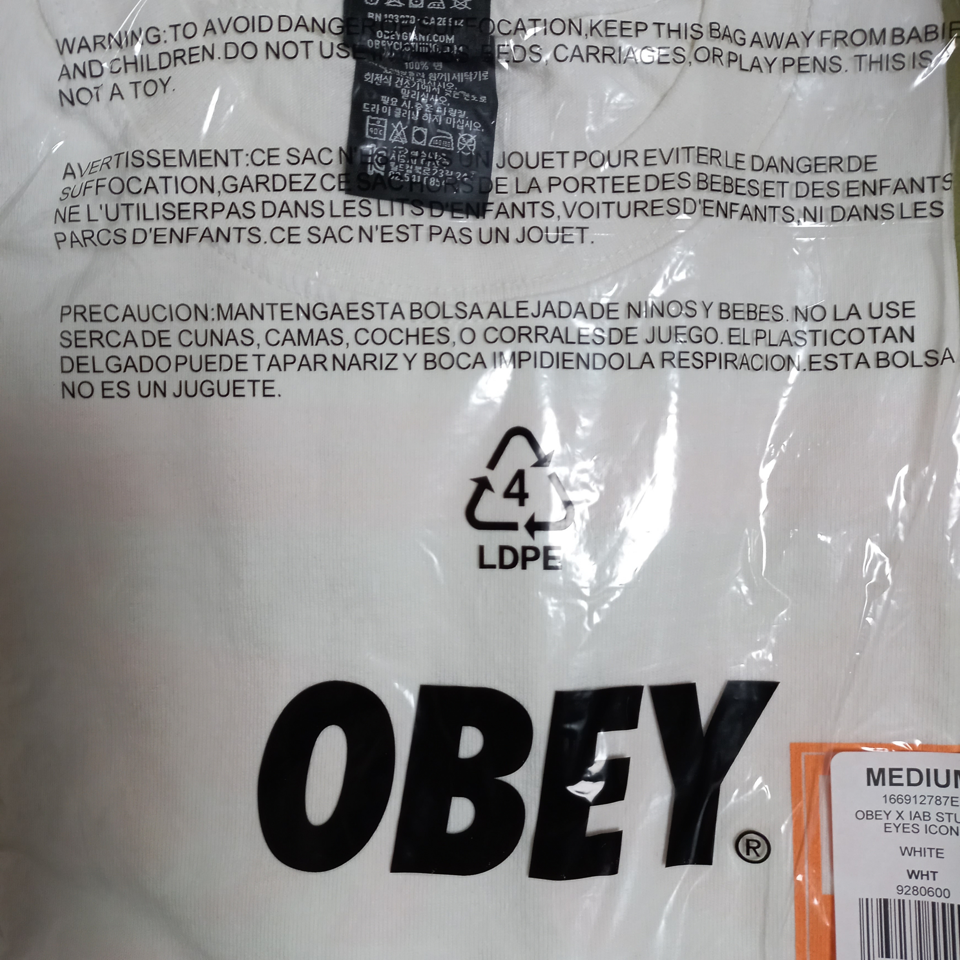 IAB Studio x Obey Eyes Icon T-Shirt White 착용 스타일