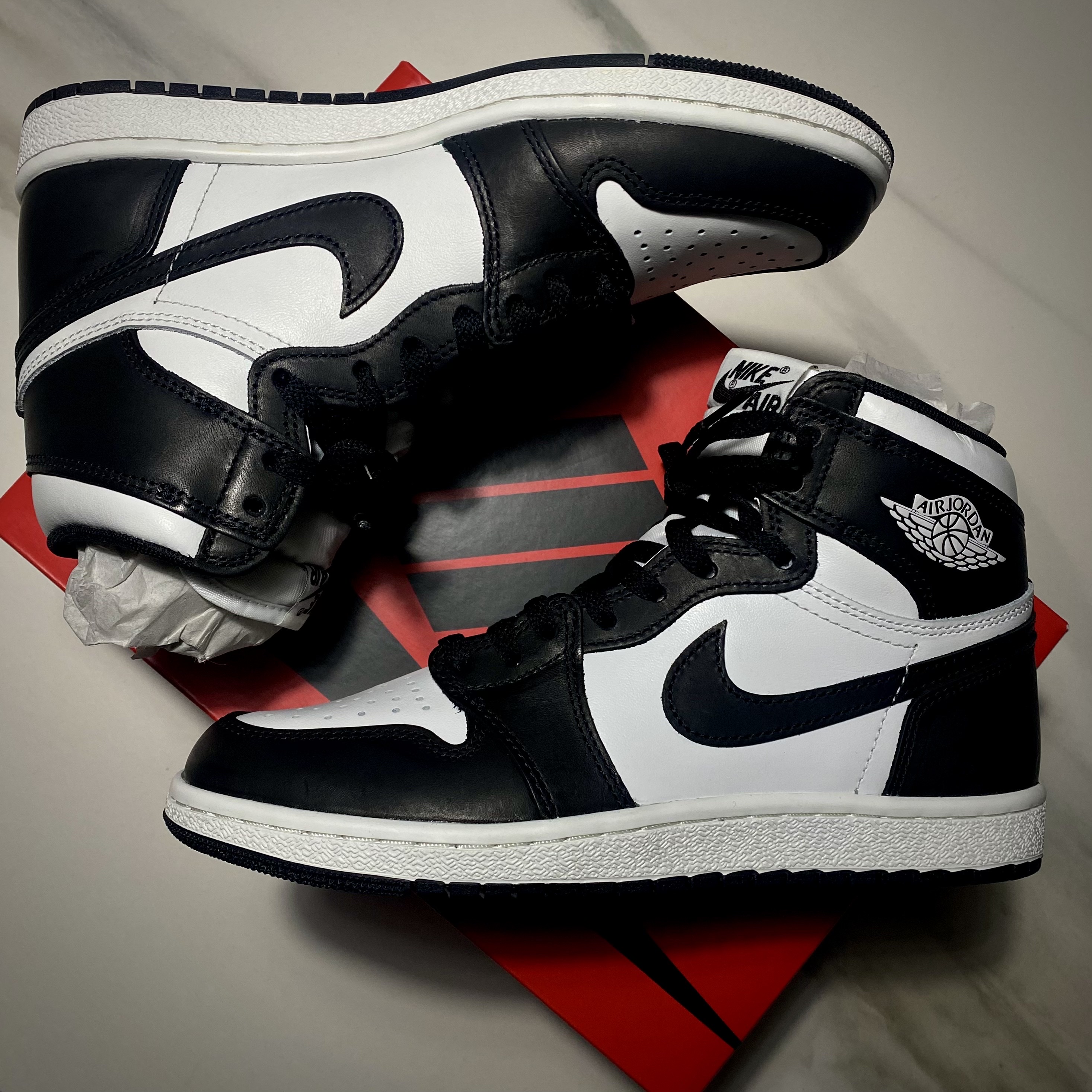 Jordan 1 High 85 Black White 착용 스타일