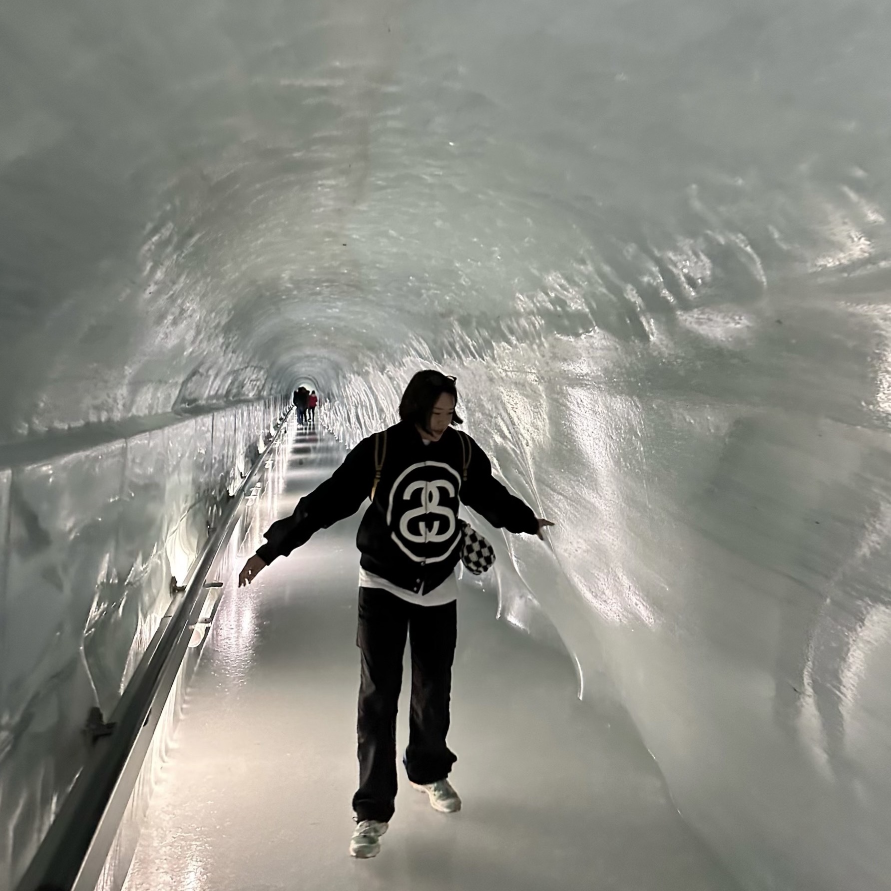 Stussy SS Link Varsity Jacket Black 착용 스타일 - 3