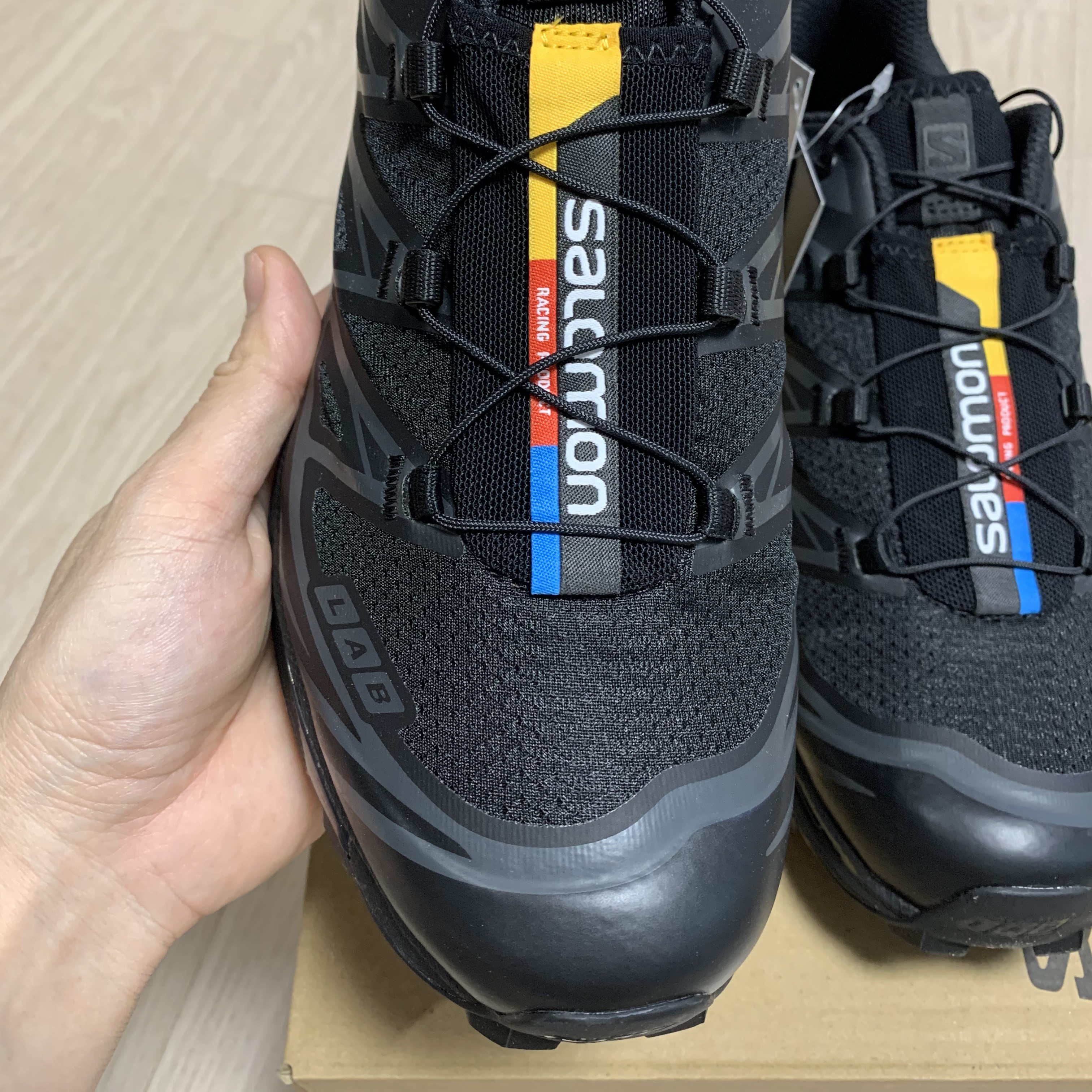 Salomon XT-6 ADV Black 착용 스타일 - 2