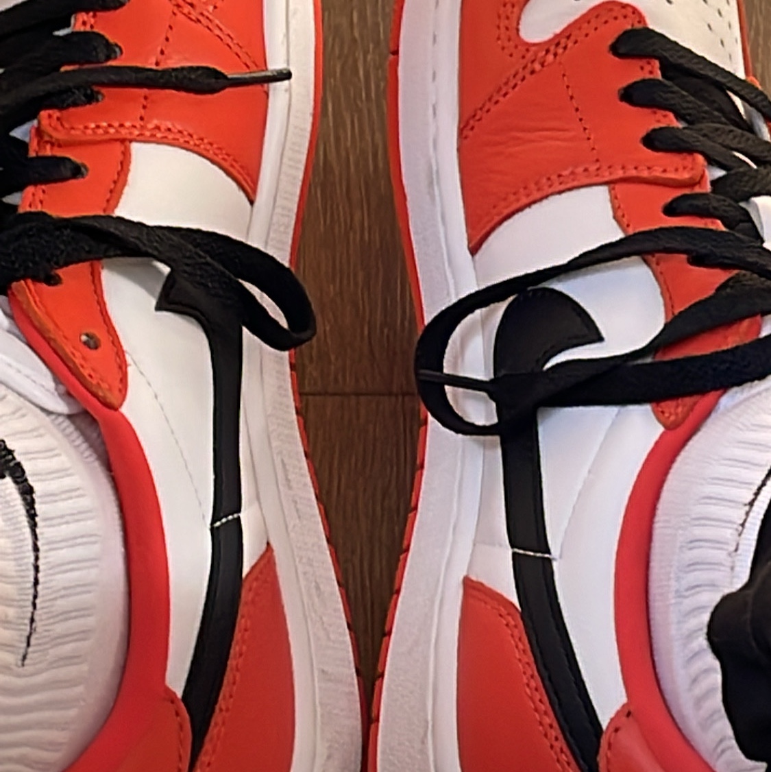 Jordan 1 Low OG Starfish, (W) Jordan 1 Low OG Starfish 착용 스타일 - 1