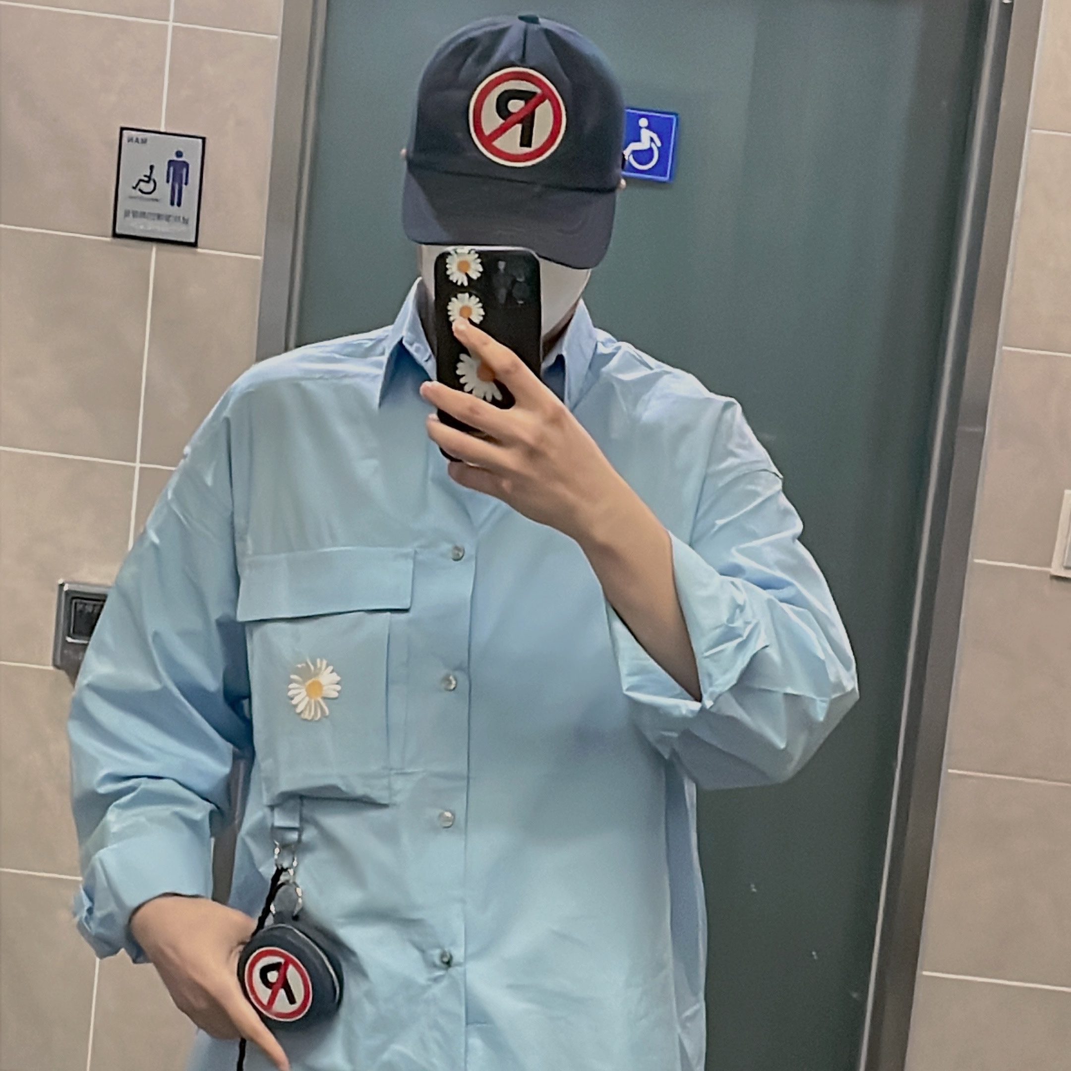 Peaceminusone 5 Panel Ball Cap #1 Blue, Peaceminusone Denim Pouch #1 Blue 착용 스타일