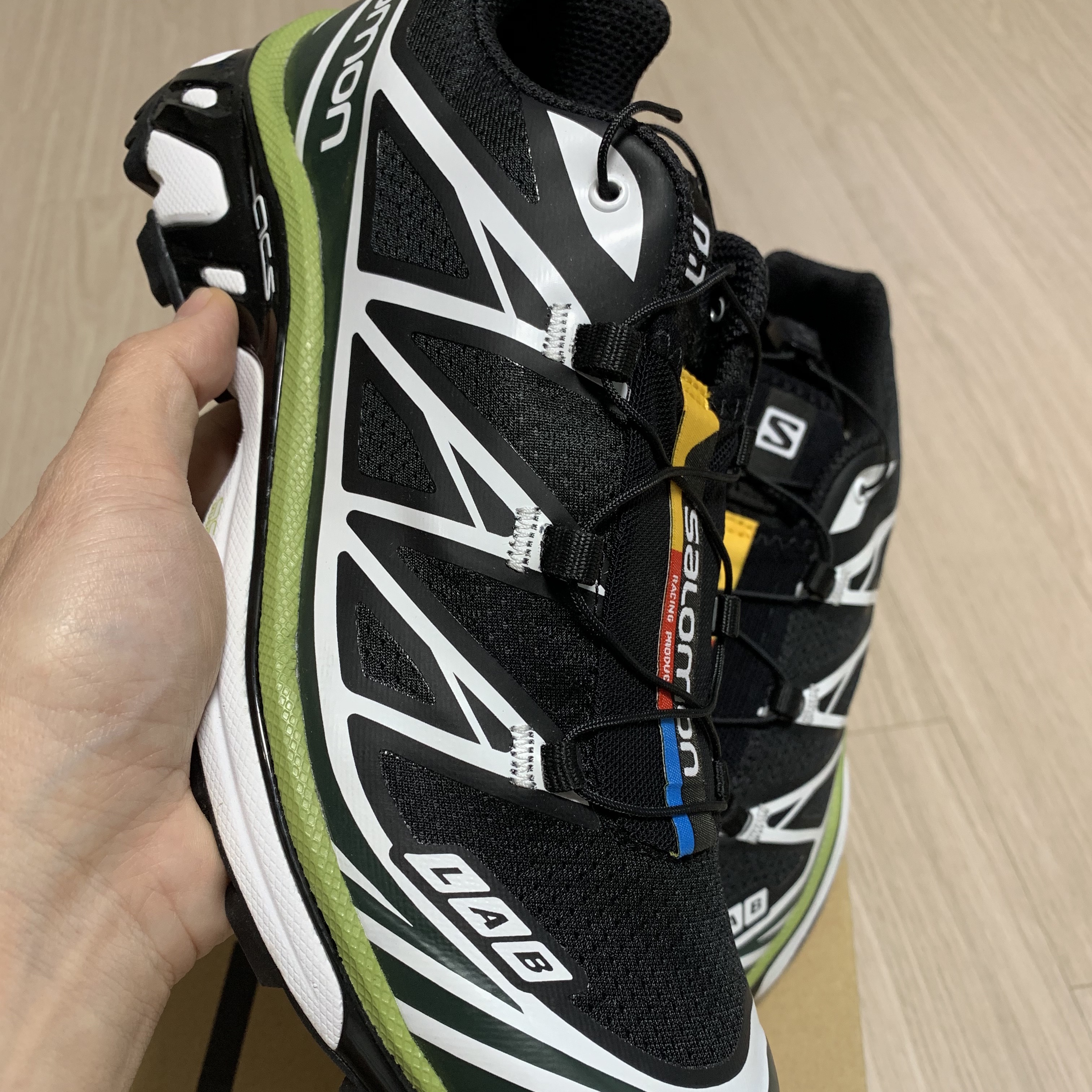 Salomon XT-6 Scarab Black 착용 스타일 - 4