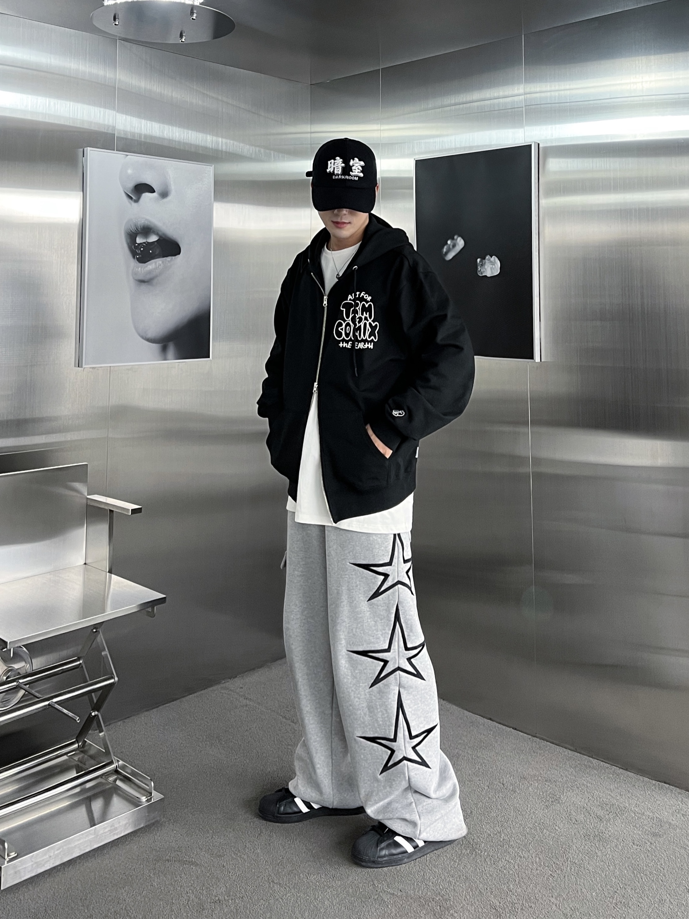 Darkr8m Studio Wool Varsity Cap, Adidas Superstar Core Black White 착용 스타일
