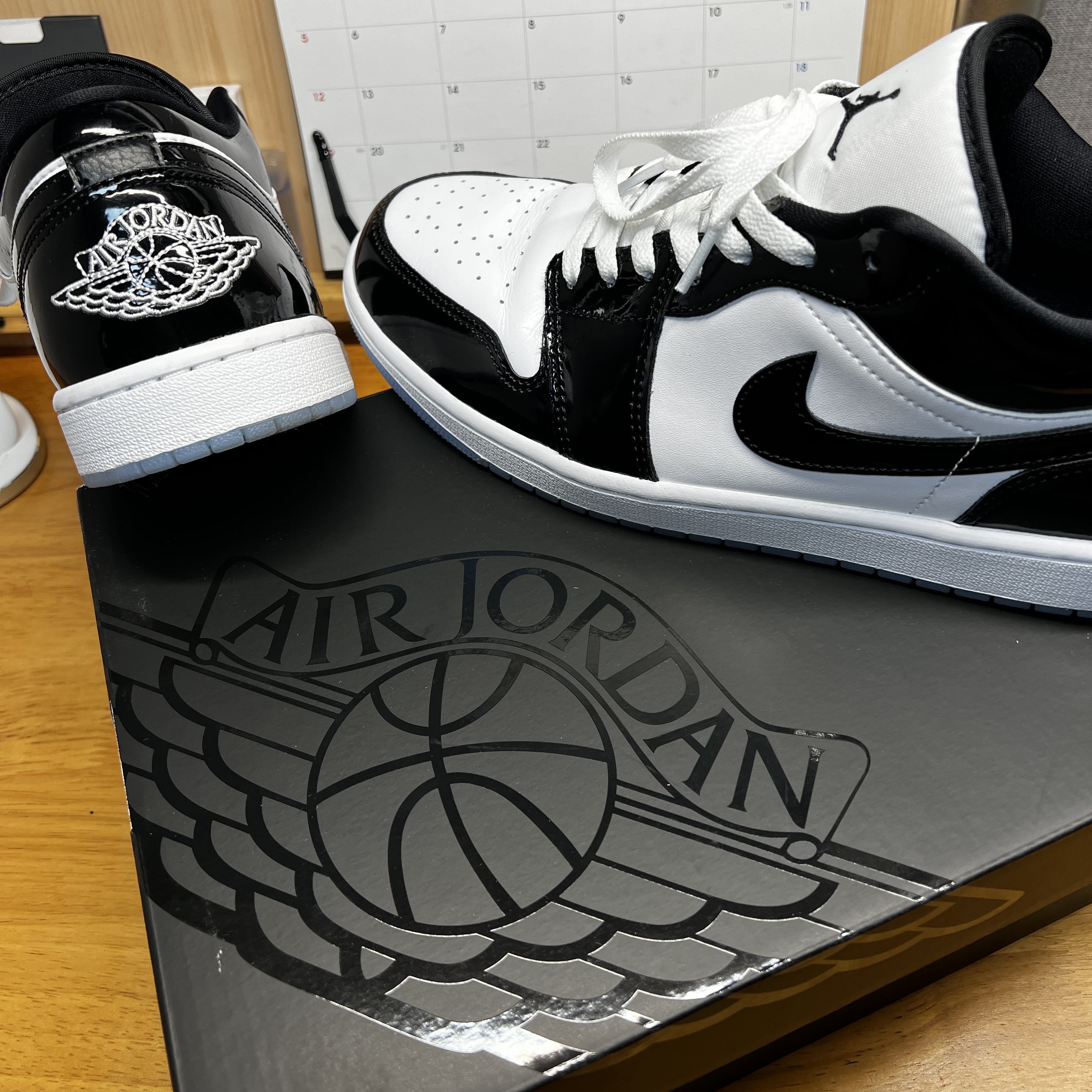 Jordan 1 Low SE Concord 착용 스타일 - 3