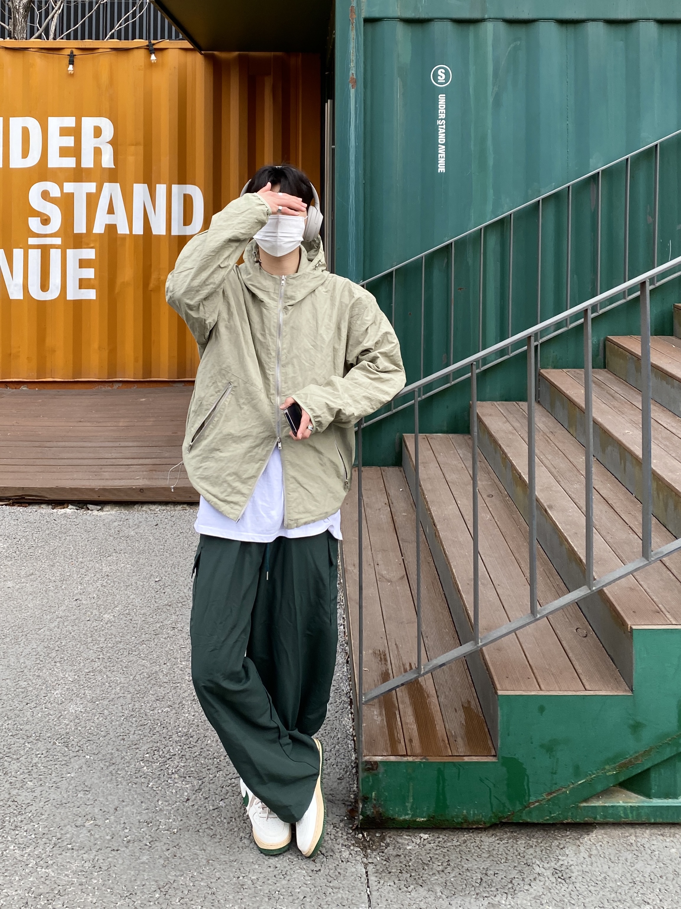(W) Nike Air Force 1 Low Gorge Green 착용 스타일 - 1