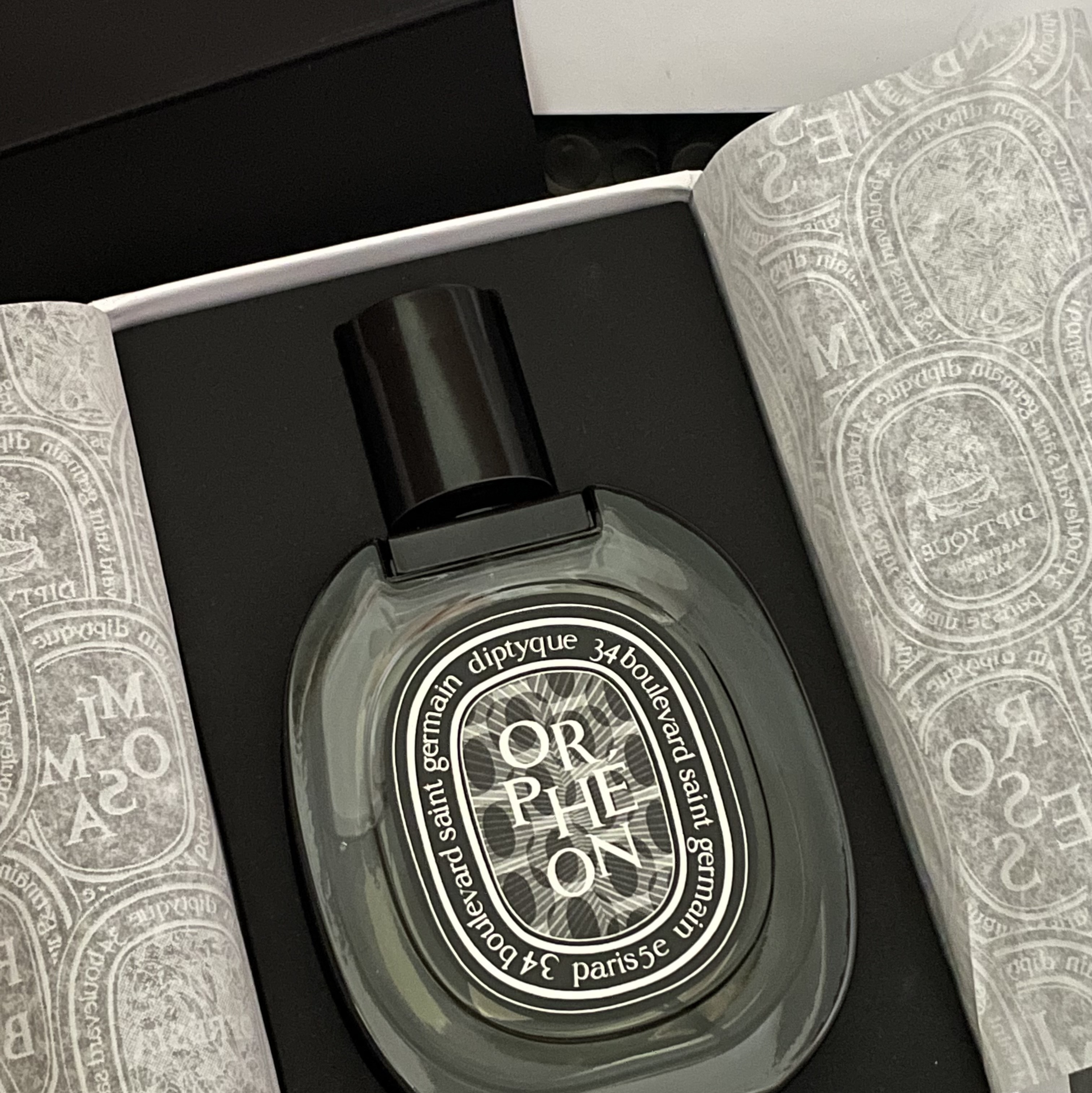 Diptyque Orpheon Eau De Parfum 75ml 착용 스타일
