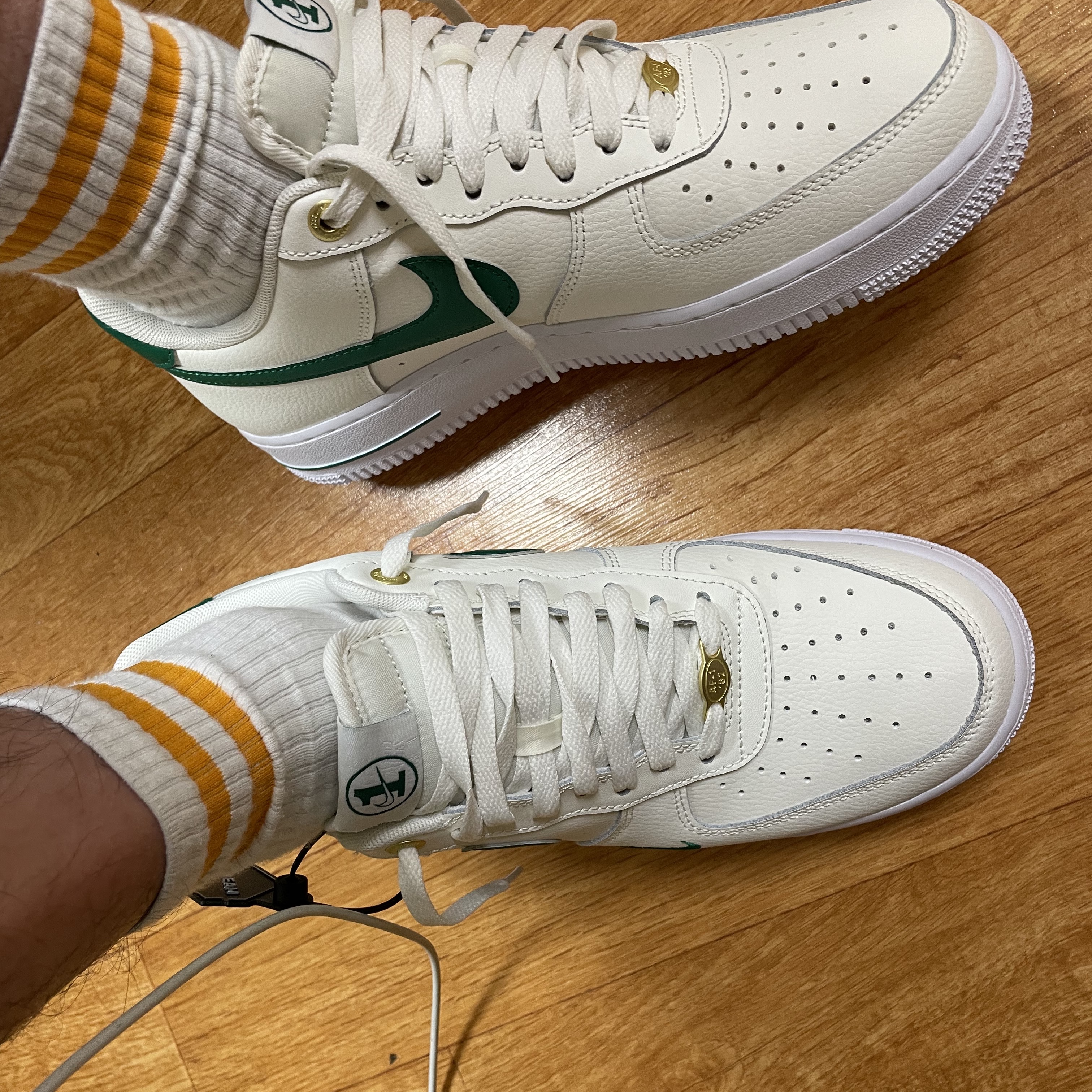 Nike Air Force 1 '07 LV8 40th Anniversary Join Forces Sail Malachite 착용 스타일 - 2