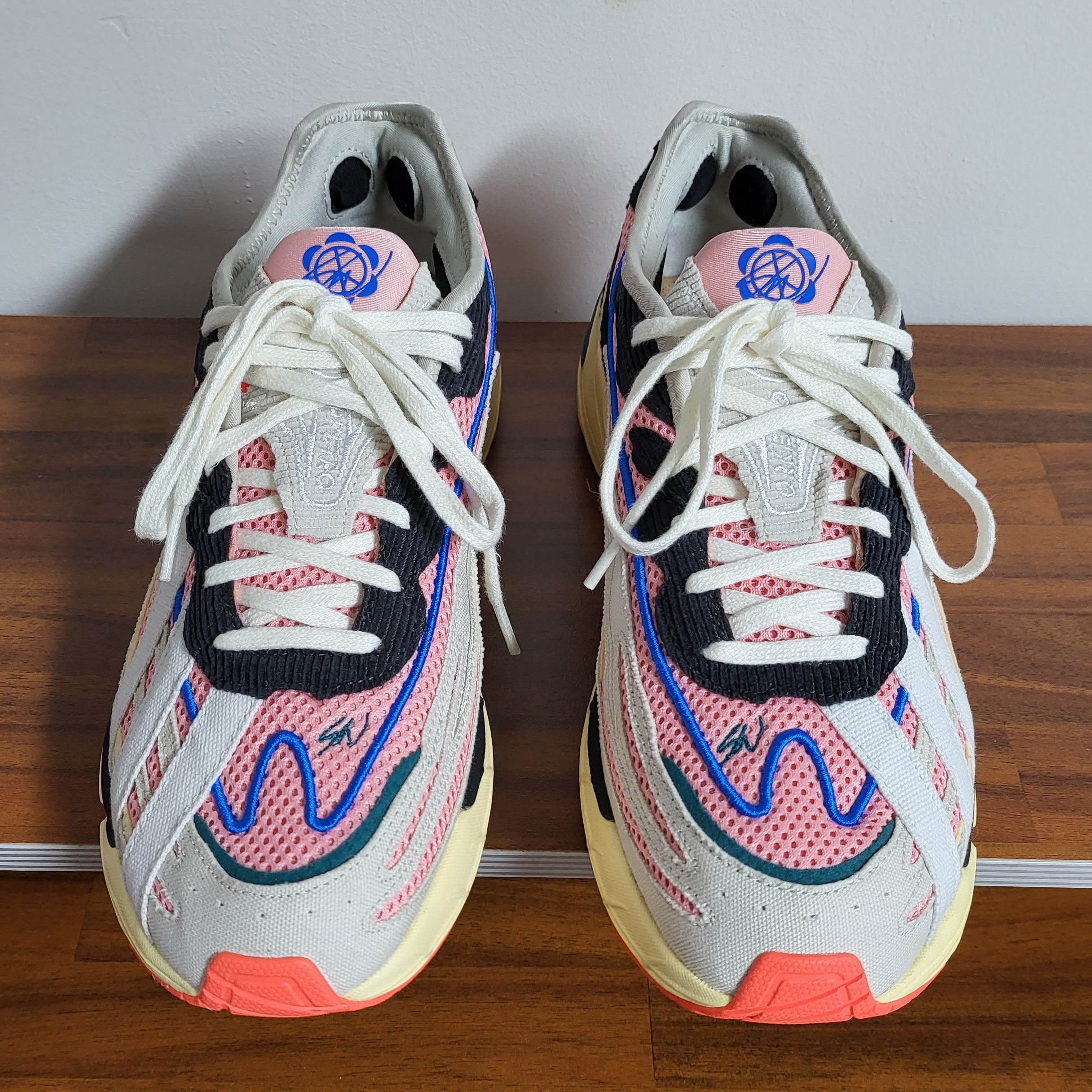 Nike SB Dunk Low Adobe, Adidas x Sean Wotherspoon Orketro White Easy Yellow 착용 스타일 - 2