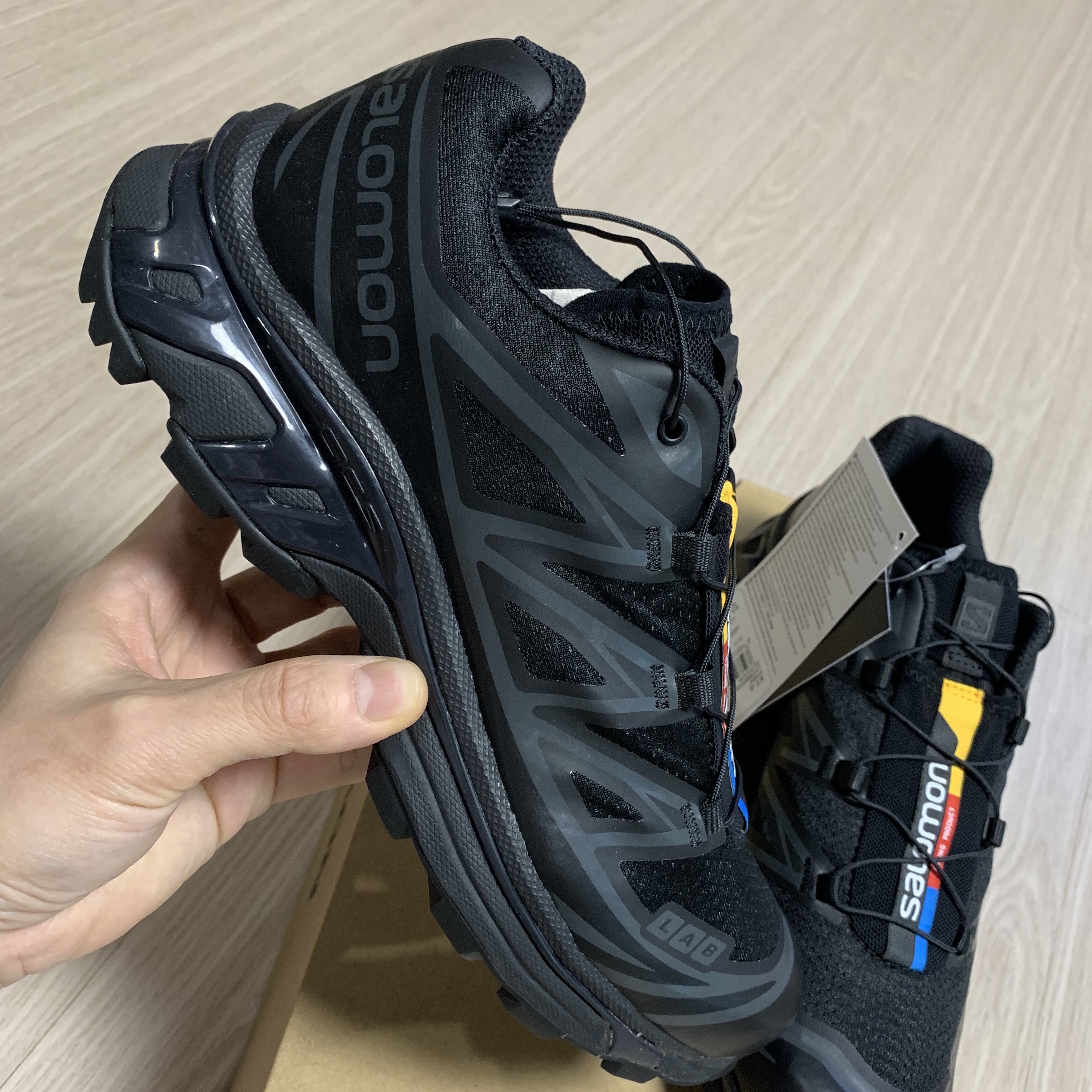 Salomon XT-6 ADV Black 착용 스타일 - 3