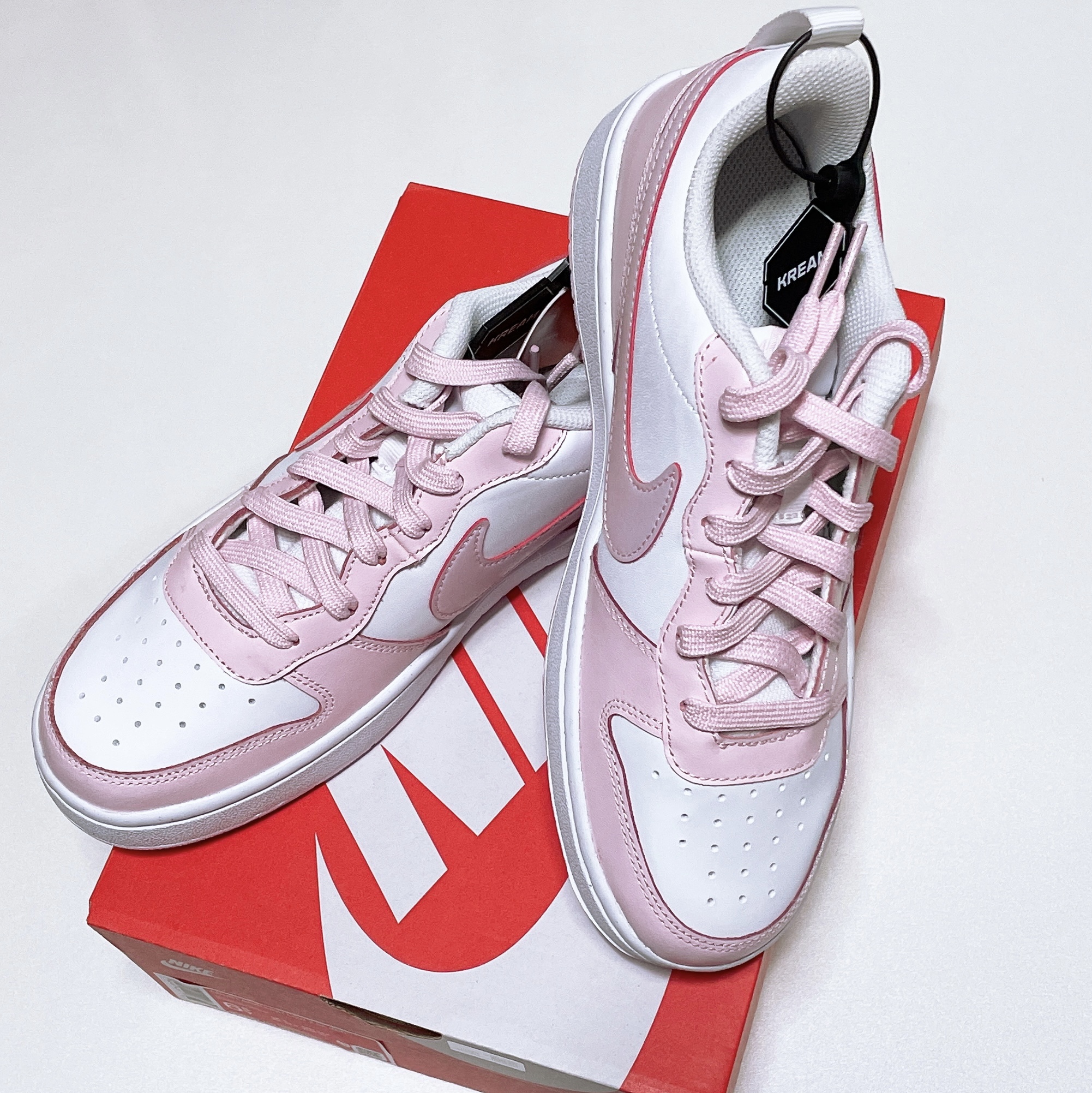 (GS) Nike Court Borough 2 SE White Pink Foam 착용 스타일
