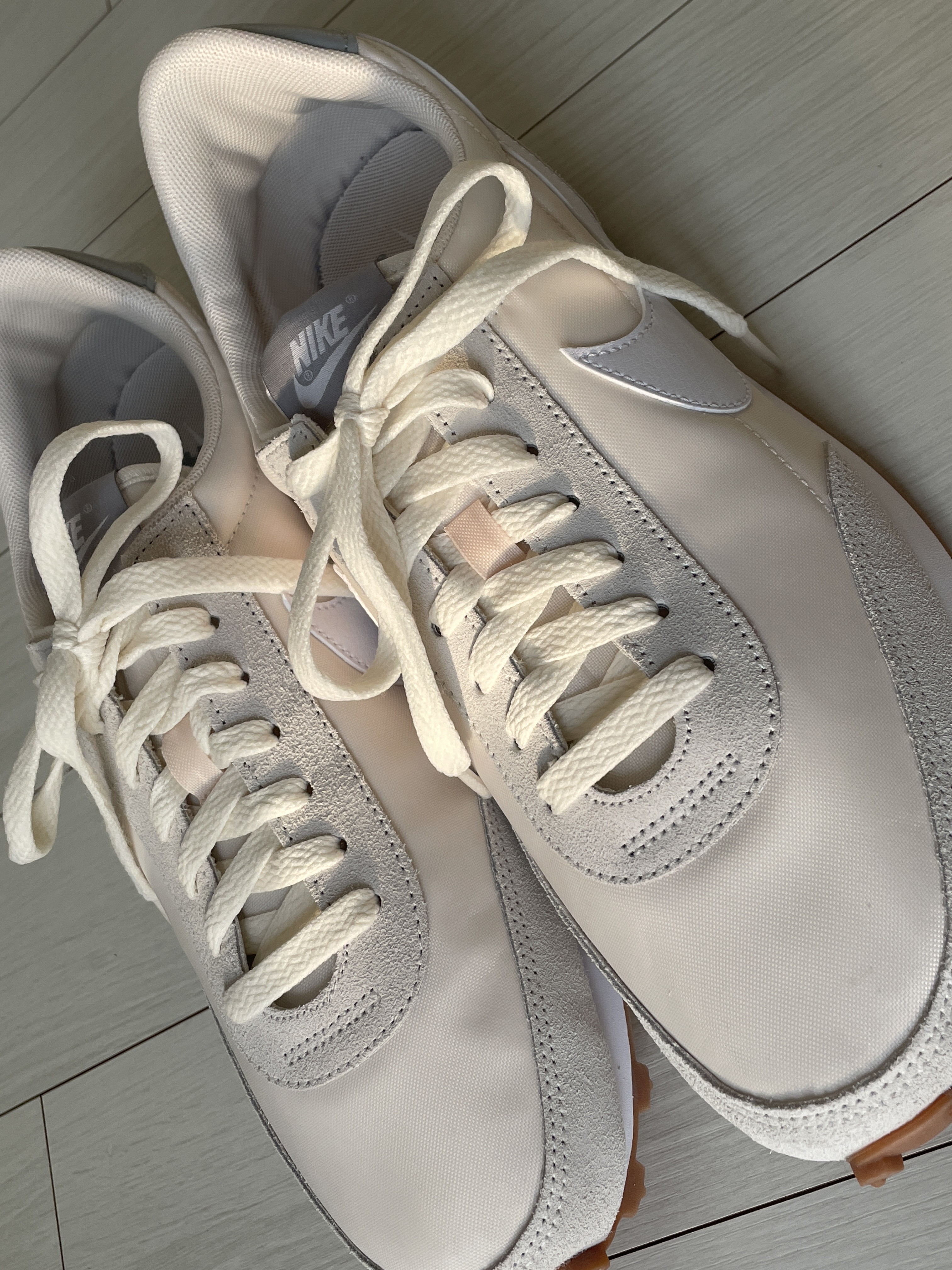 (W) Nike Daybreak Summit White 착용 스타일