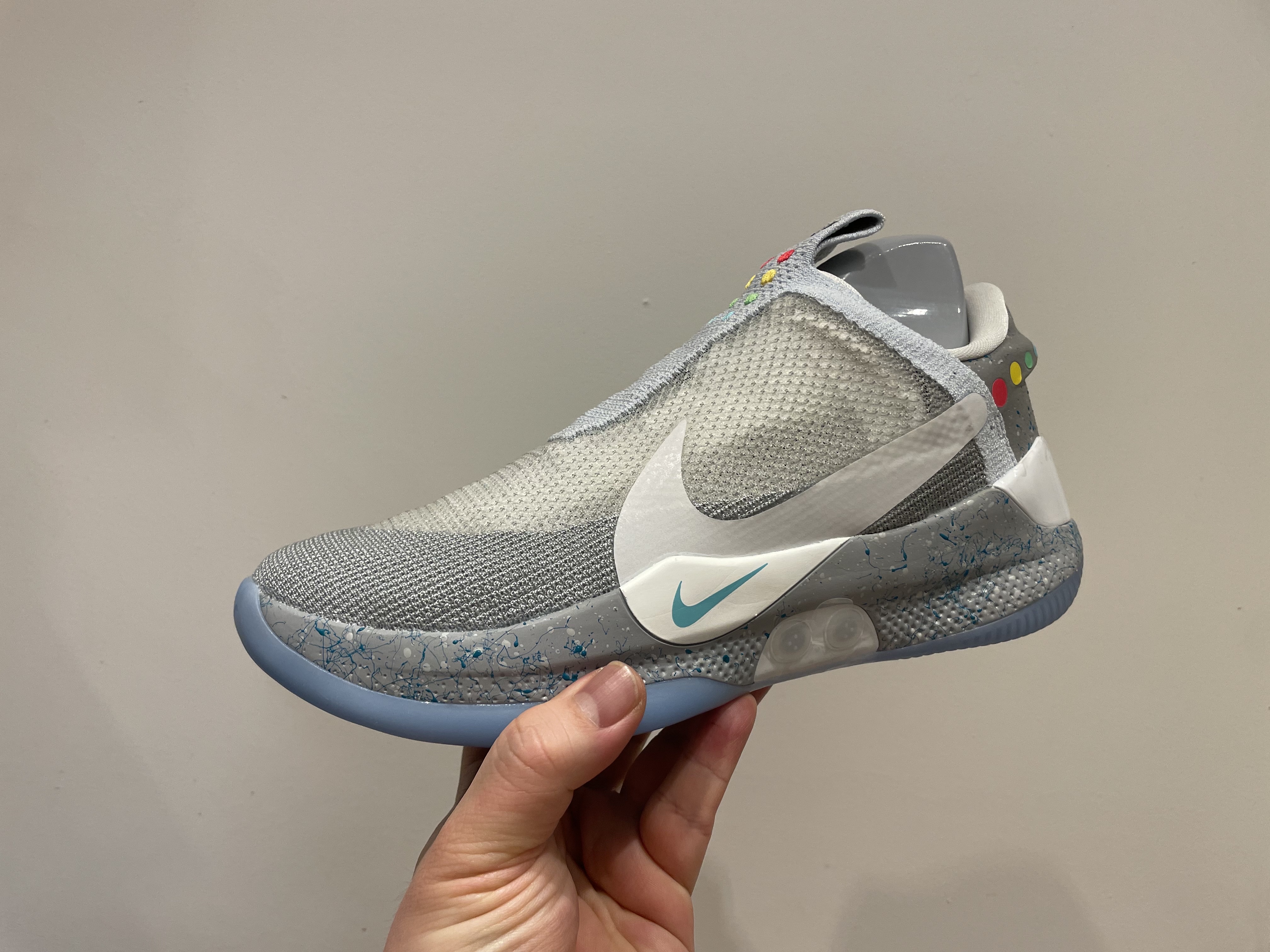 Nike Adapt BB Mag (KR Charger) 착용 스타일 - 5