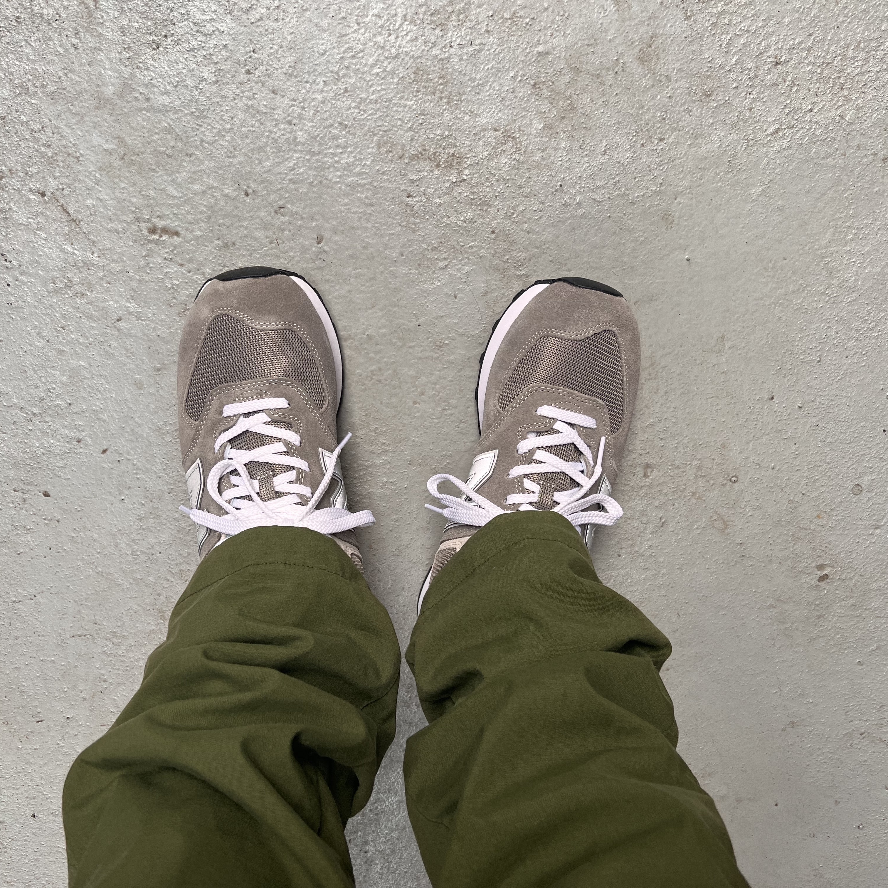 New Balance 574 Worn By Anyone Grey - 2E Wide 착용 스타일 - 4