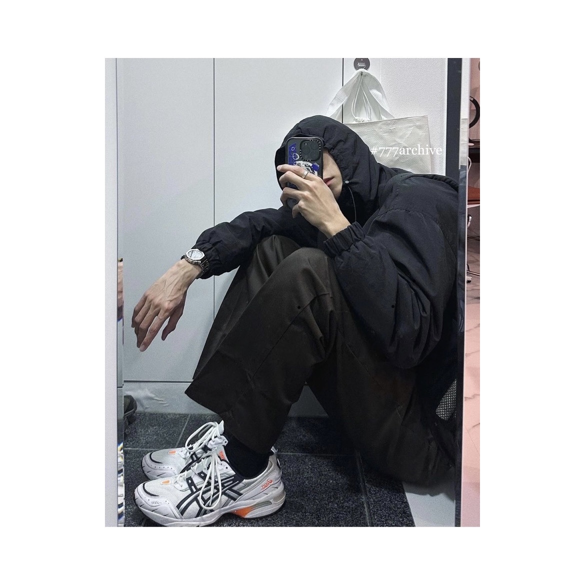 Asics Gel-1090 White Midnight, Casetify x Ader Error iPhone Sticker Magsafe Case Clear 착용 스타일 - 2