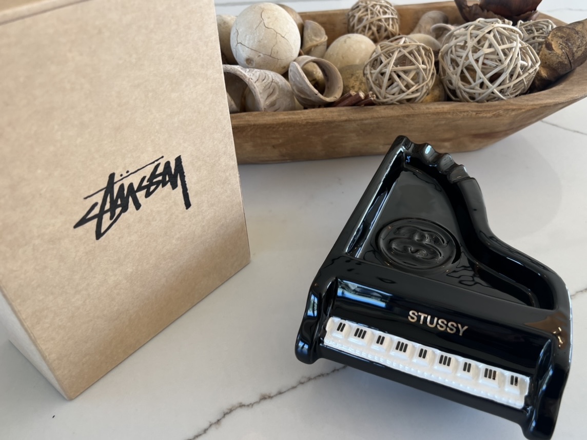 스투시 피아노 애쉬트레이 블랙 | Stussy | KREAM