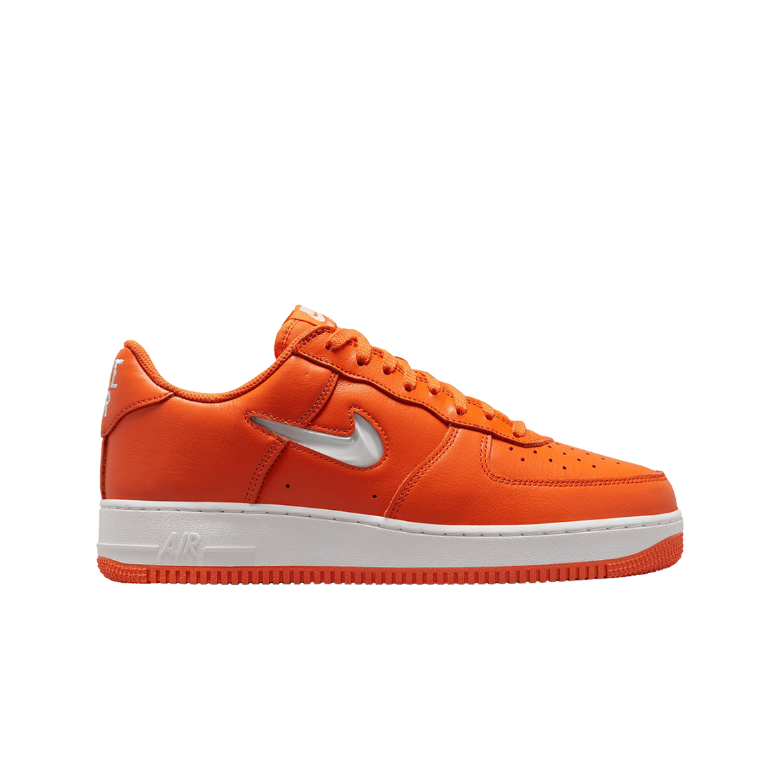 나이키 에어포스 1 로우 컬러 오브 더 먼스 세이프티 오렌지(Nike Air Force 1 Low Retro Color of The Month Safety Orange)