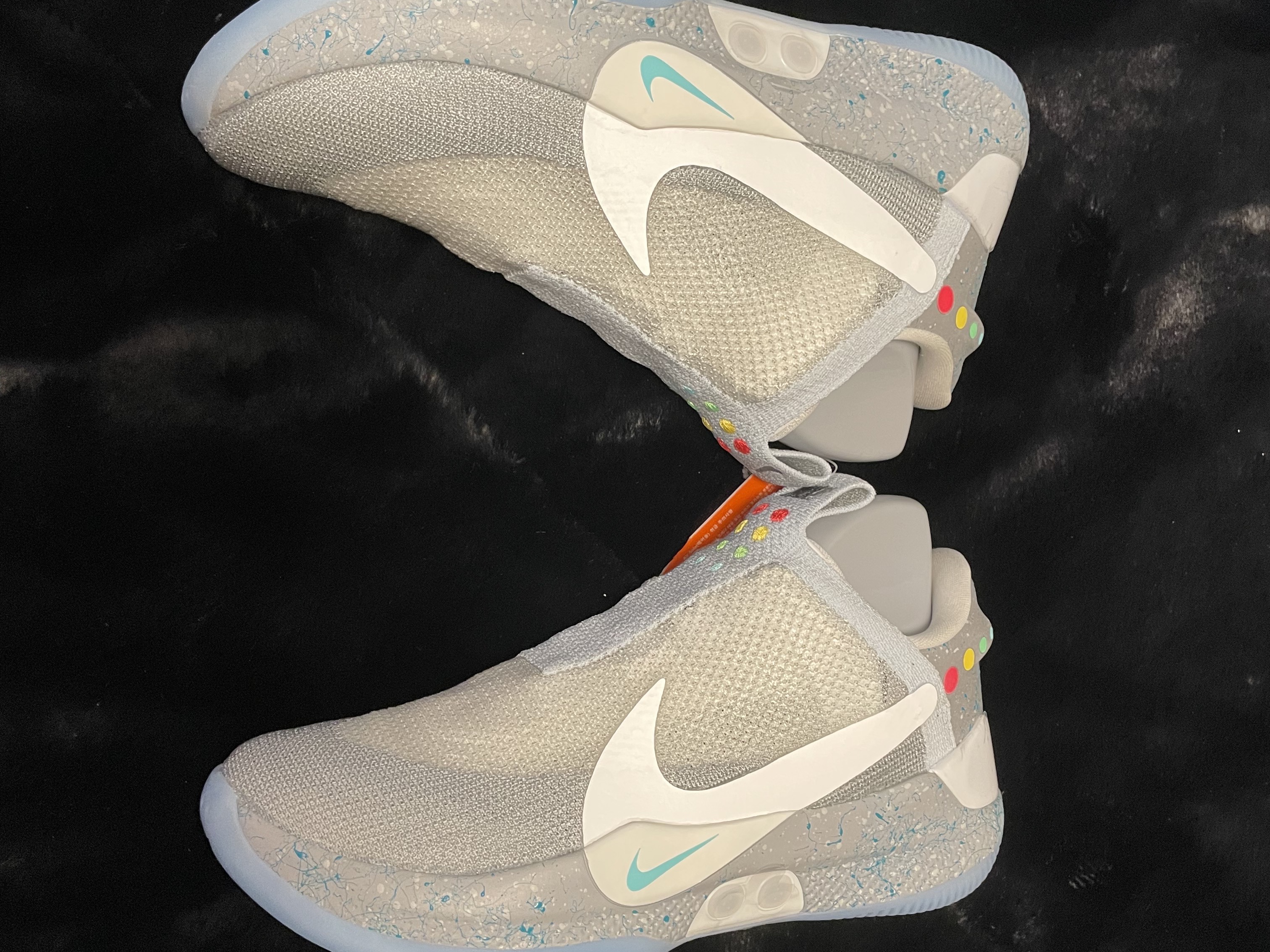Nike Adapt BB Mag (KR Charger) 착용 스타일 - 4