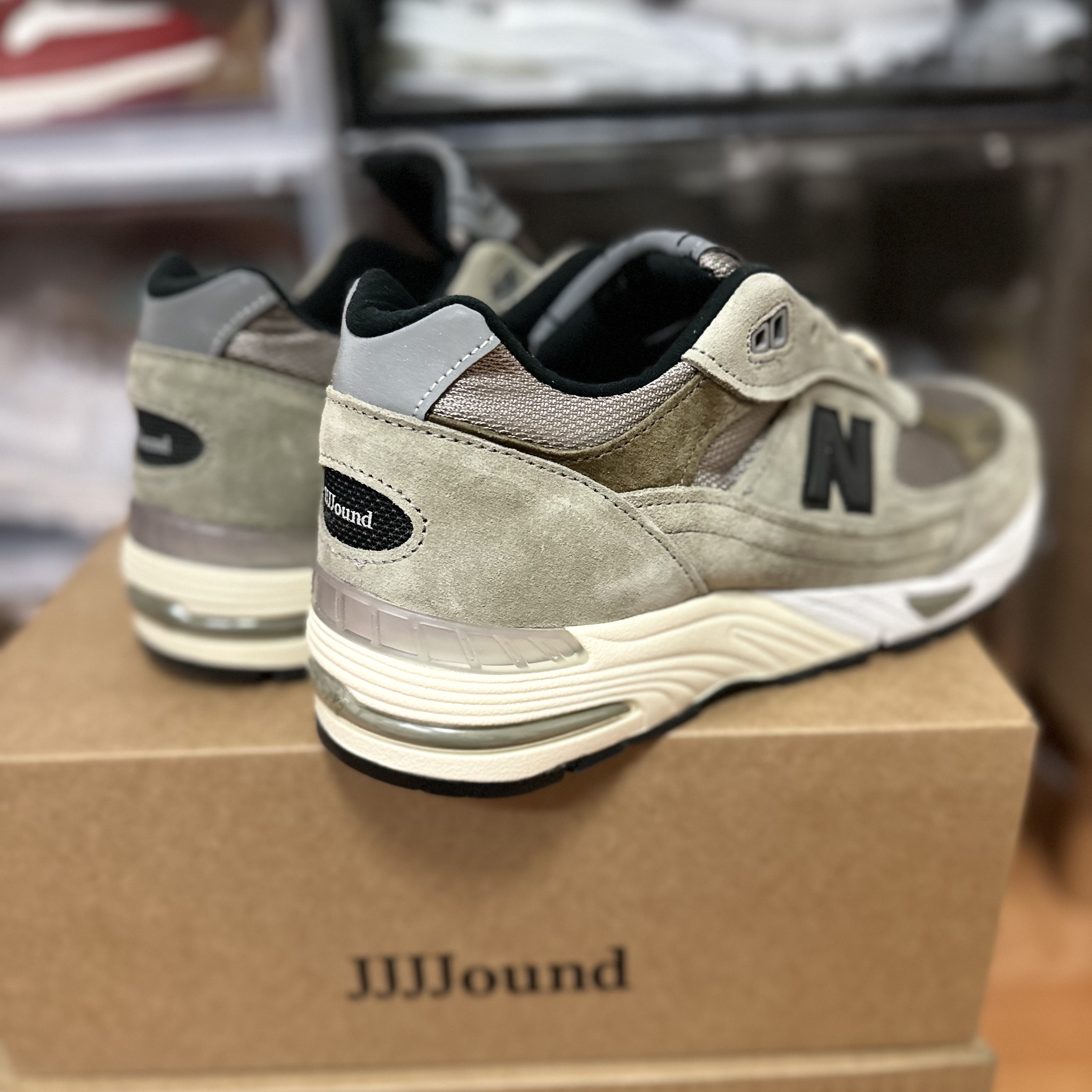 New Balance x JJJJound 991 Made in UK Grey 착용 스타일 - 2