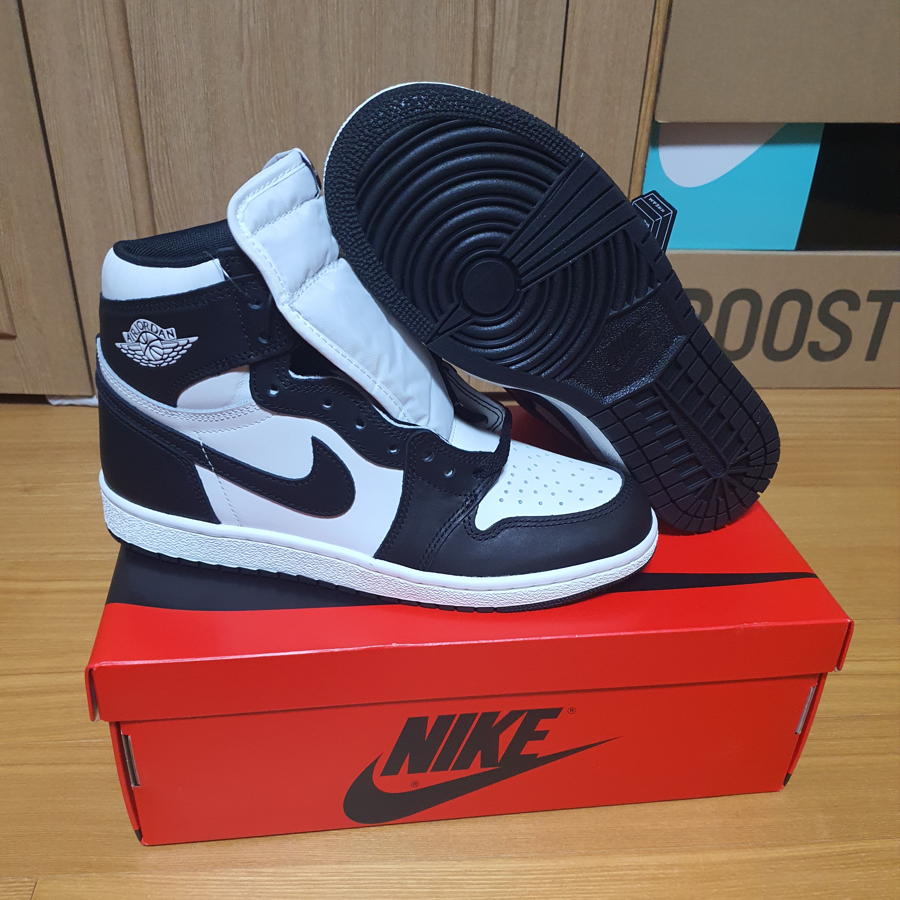 Jordan 1 High 85 Black White 착용 스타일 - 4
