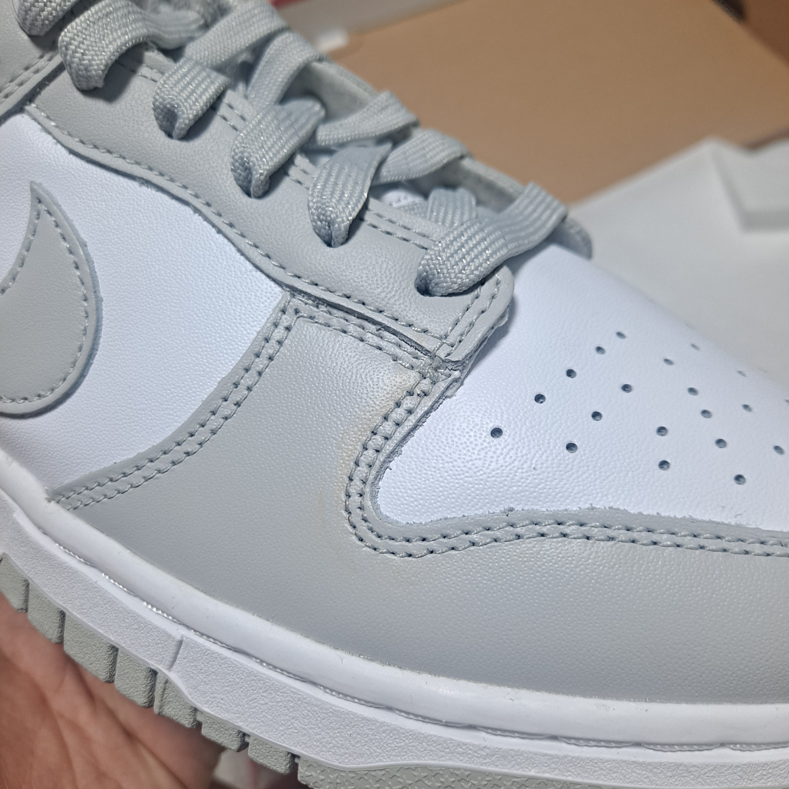 Nike Dunk Low Retro Grey Fog 착용 스타일