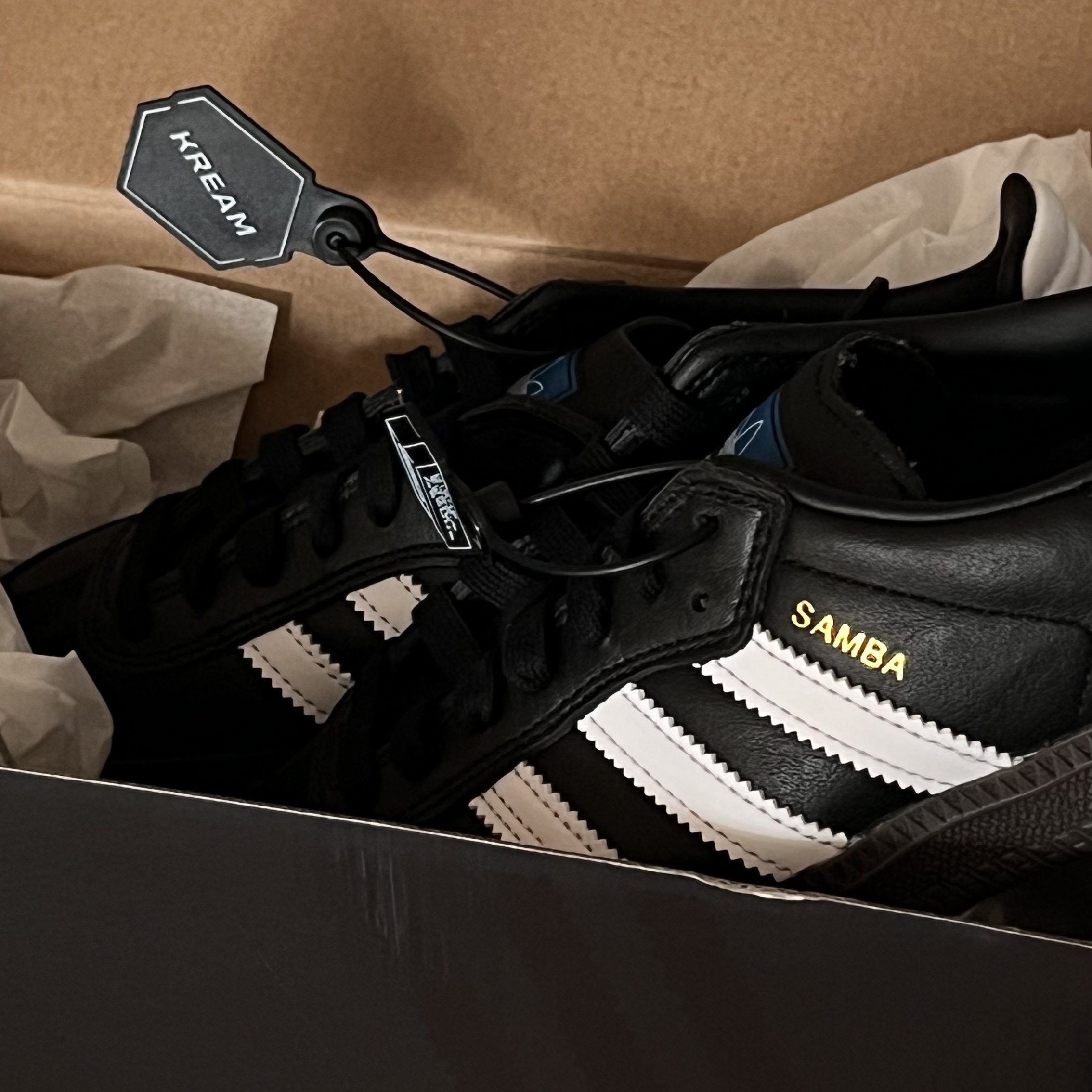 Adidas Samba ADV Black 착용 스타일