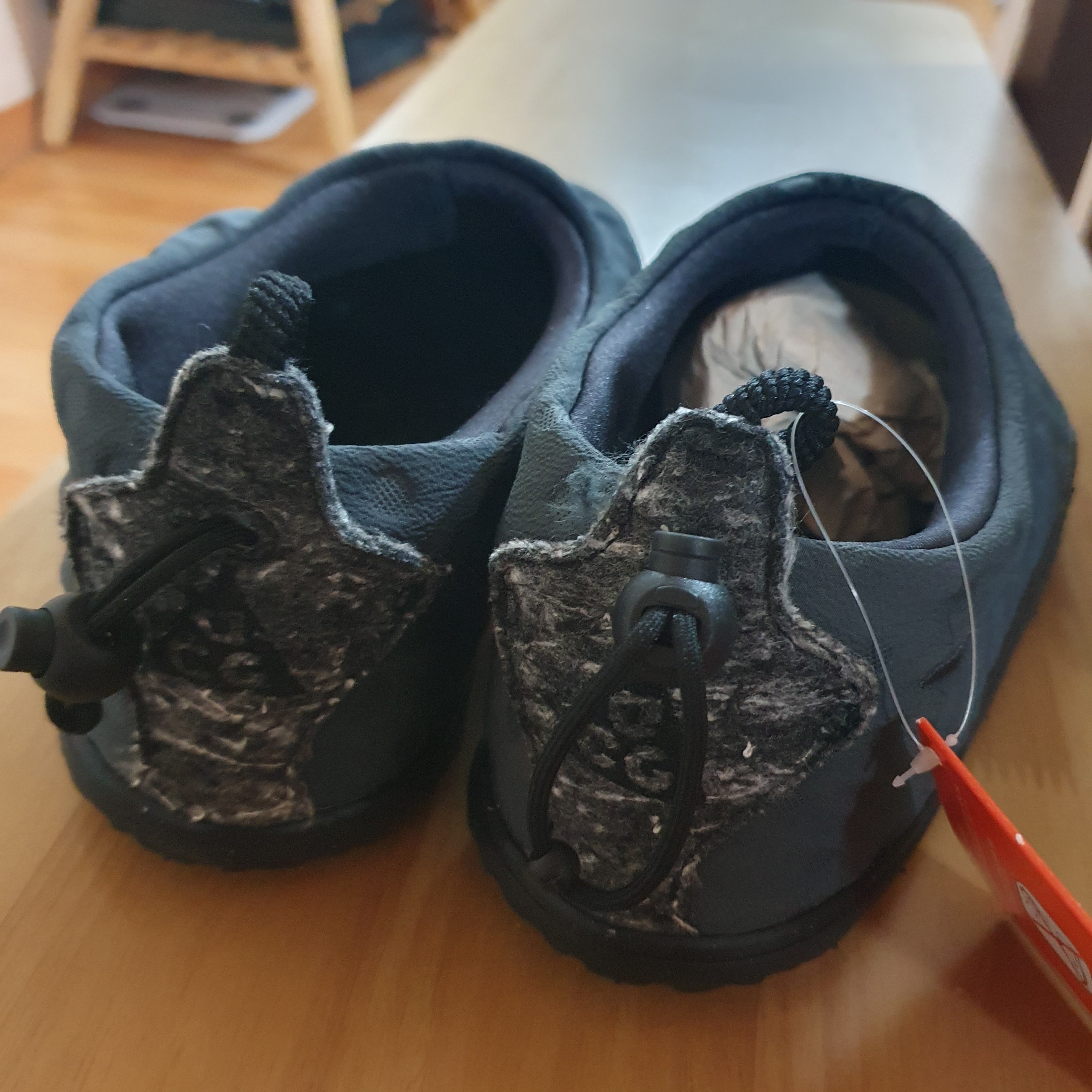 Nike ACG Moc Anthracite 착용 스타일 - 3