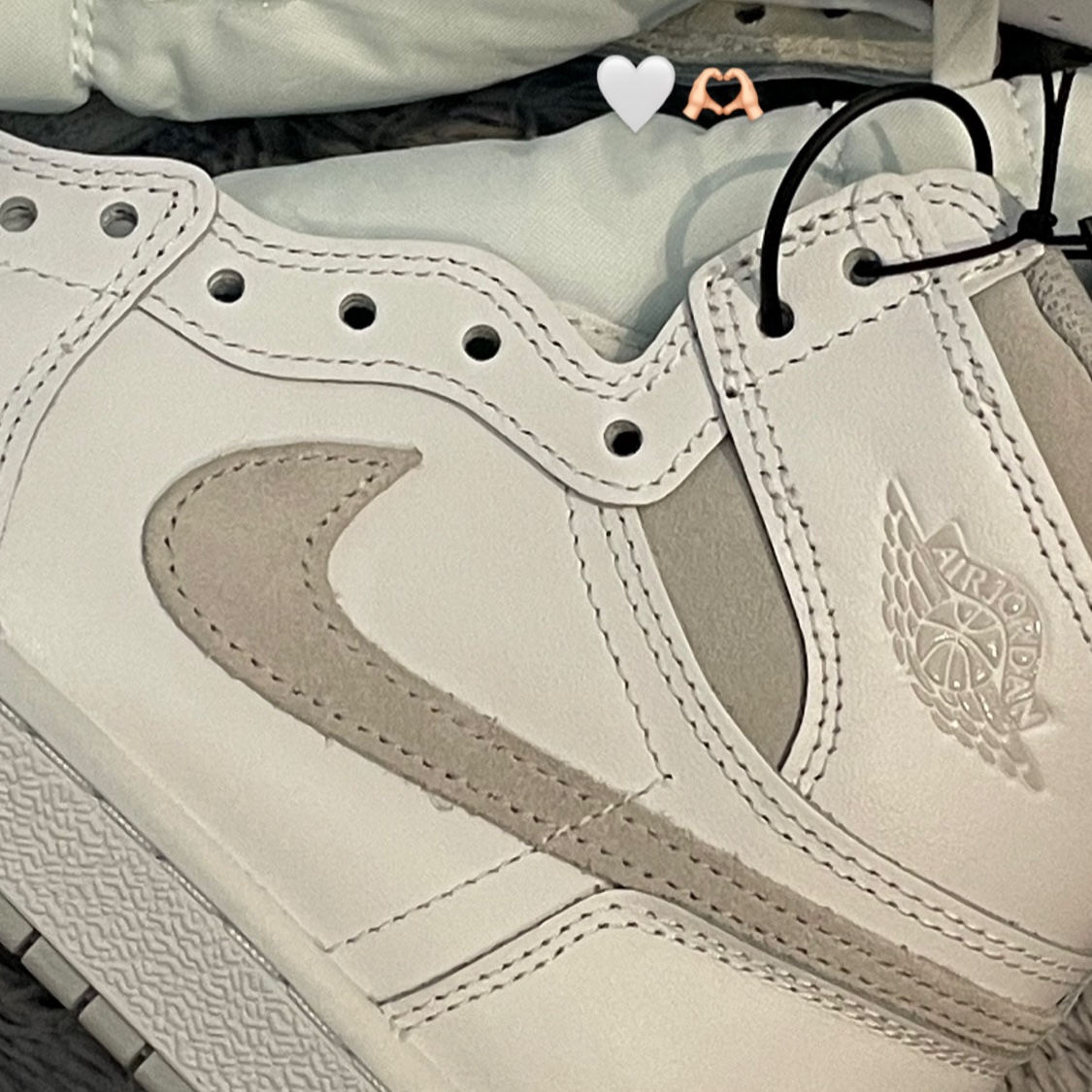 Jordan 1 High 85 Neutral Grey 착용 스타일 - 1