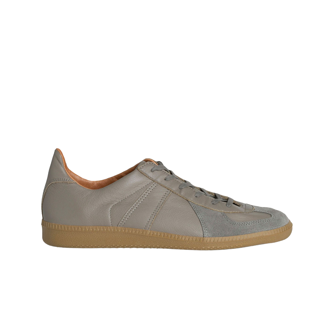 리프로덕션 오브 파운드 독일군 트레이너 1700L 그레이지(Reproduction of Found German Military Trainer 1700L Greige)