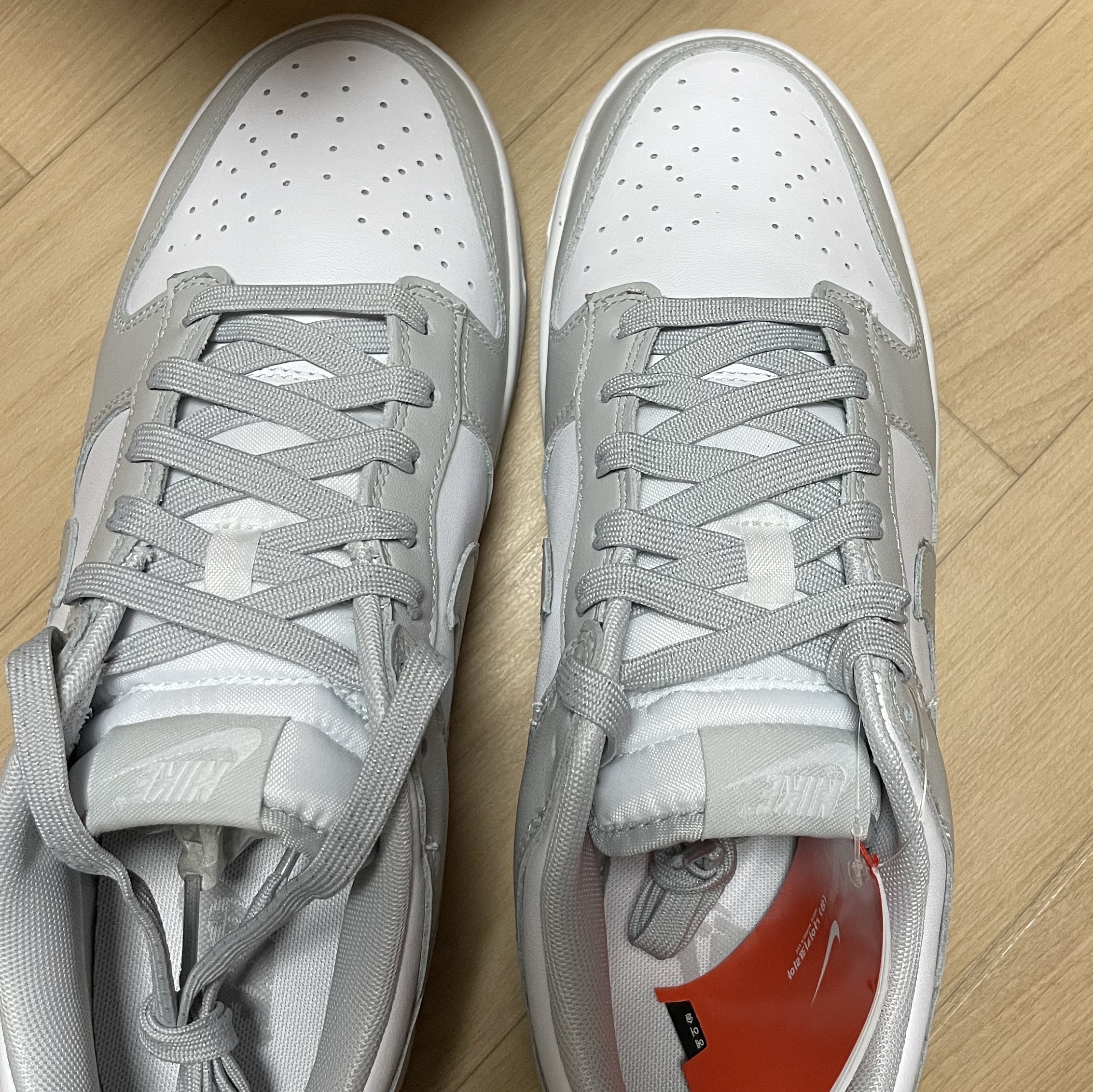 Nike Dunk Low Retro Grey Fog 착용 스타일