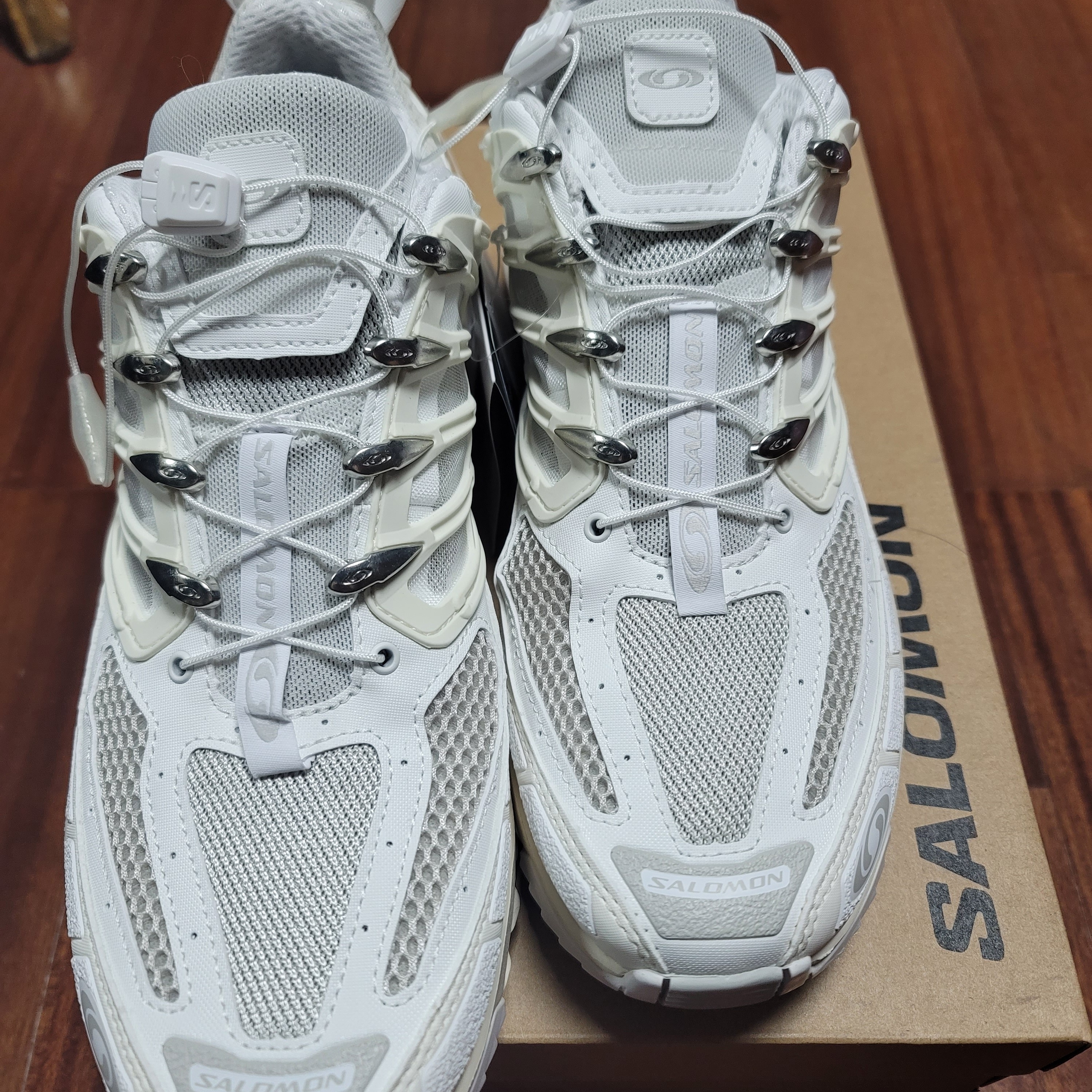 Salomon ACS Pro ADV Vanilla Lunar Rock 착용 스타일 - 3