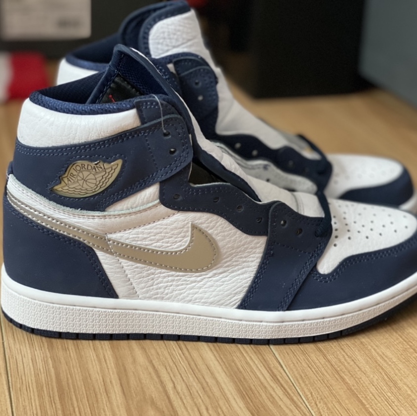 Jordan 1 Retro High OG CO.JP Midnight Navy 착용 스타일 - 3
