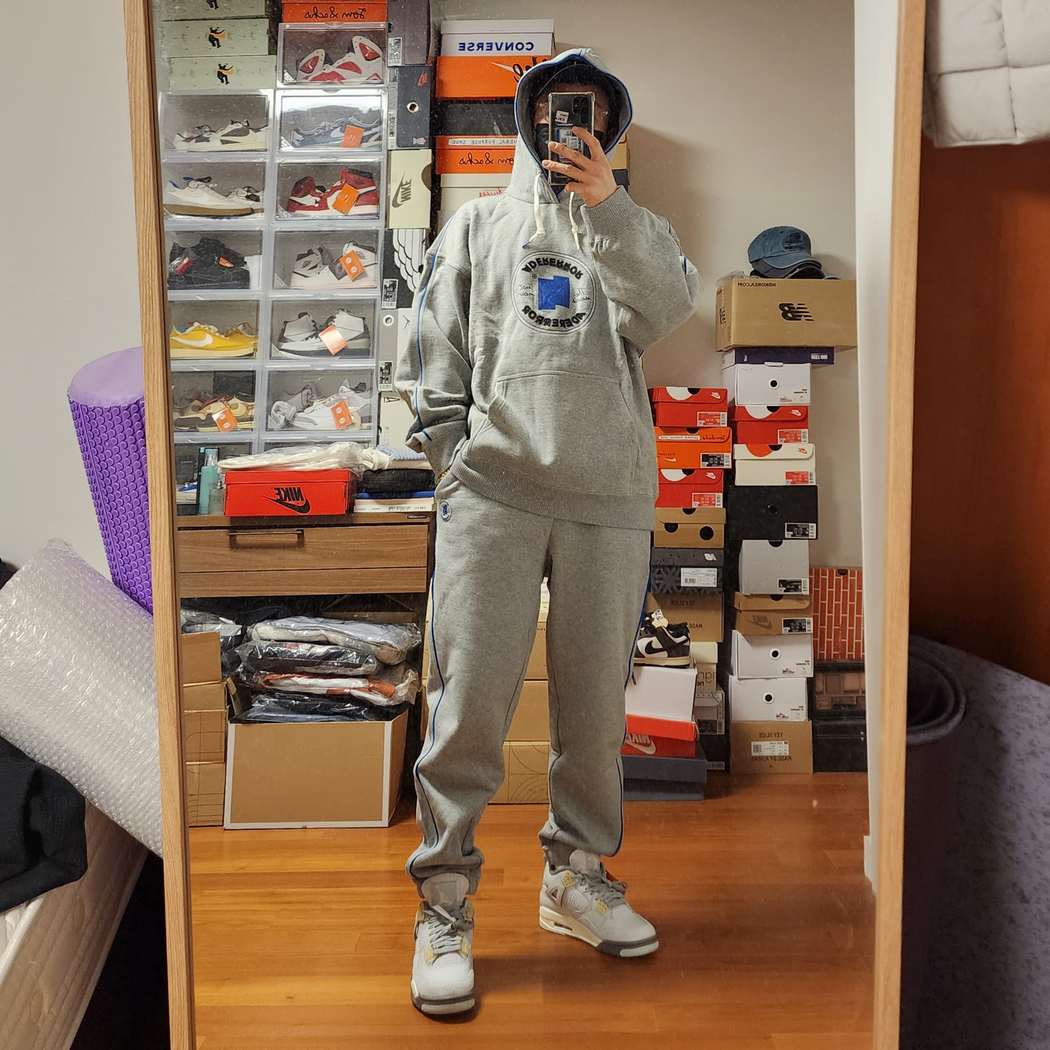 Converse x Ader Error Shapes Pullover Hoodie Vintage Grey Heather, Converse x Ader Error Shapes Pants Vintage Grey Heather 착용 스타일 - 4