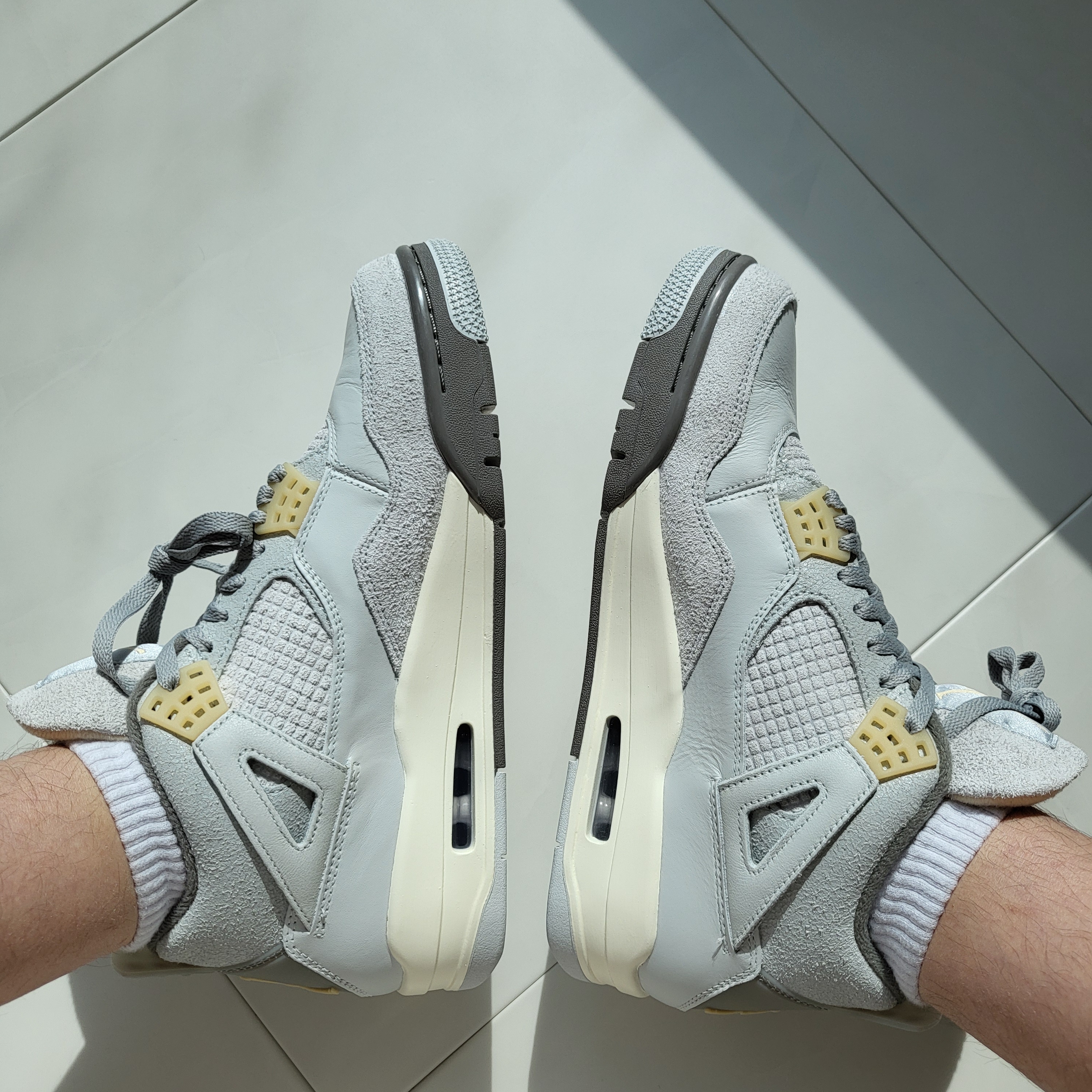 Jordan 4 Retro SE Craft 착용 스타일