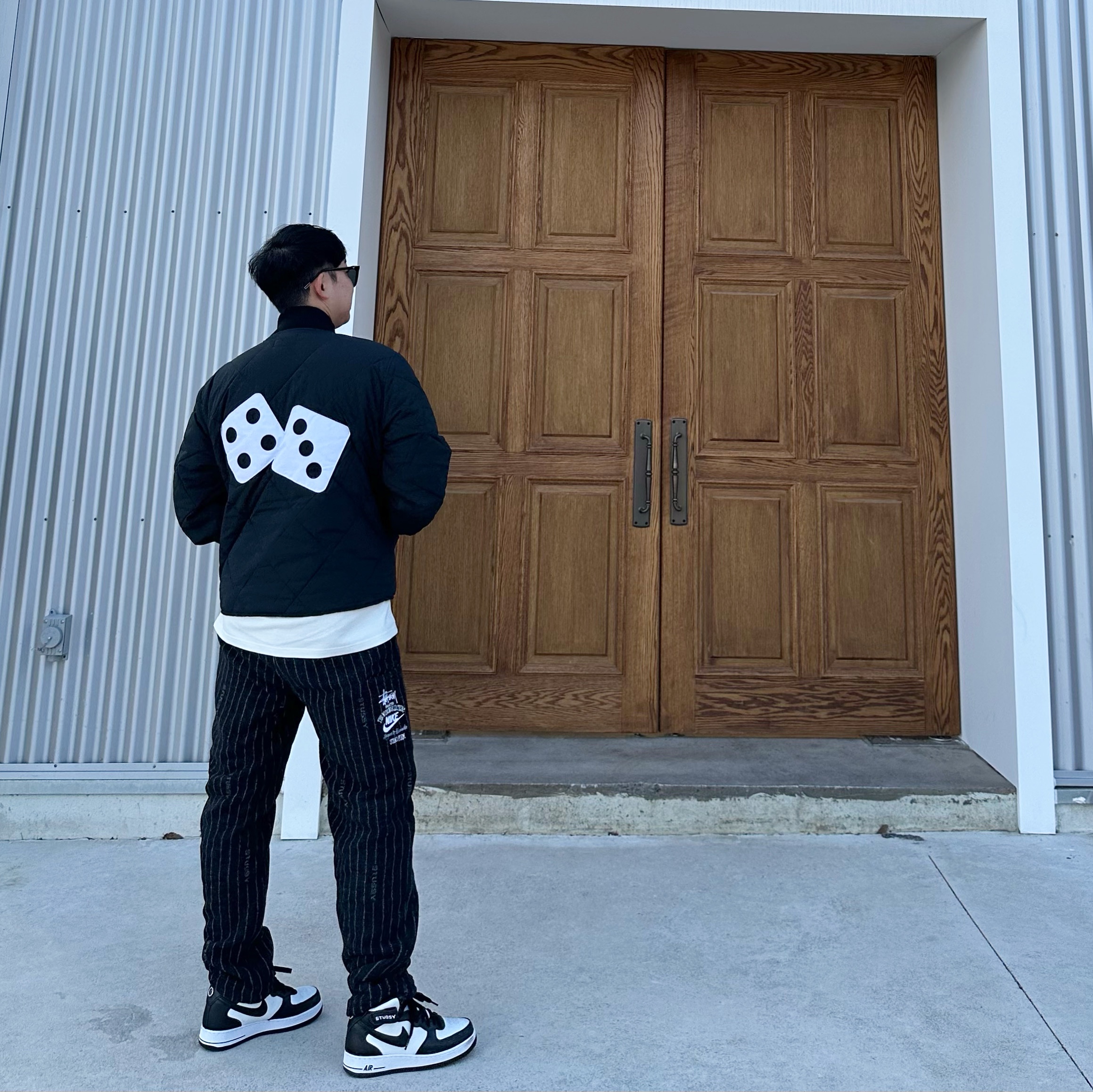 Stussy Dice Quilted Liner Jacket Black, Nike x Stussy NRG Striped Wool Pants Black (DR4021-010) 착용 스타일