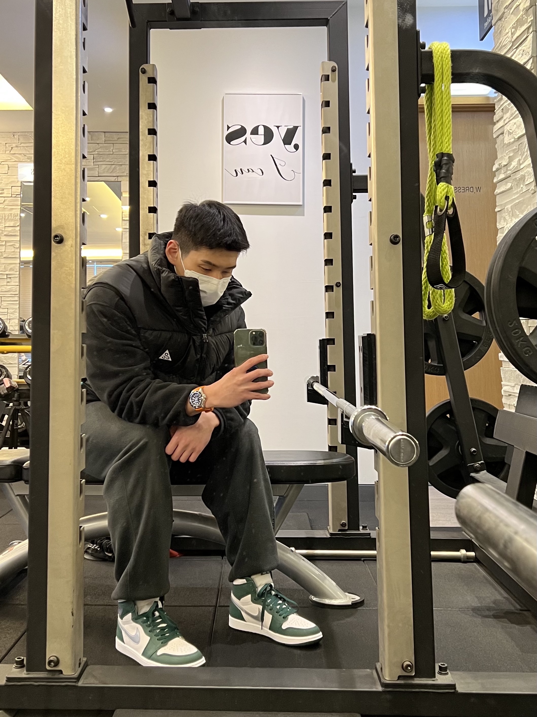 Jordan 1 Retro High OG Gorge Green, Nike ACG Polartec Wolf Tree Pants Off Noir Black - US/EU 착용 스타일 - 2