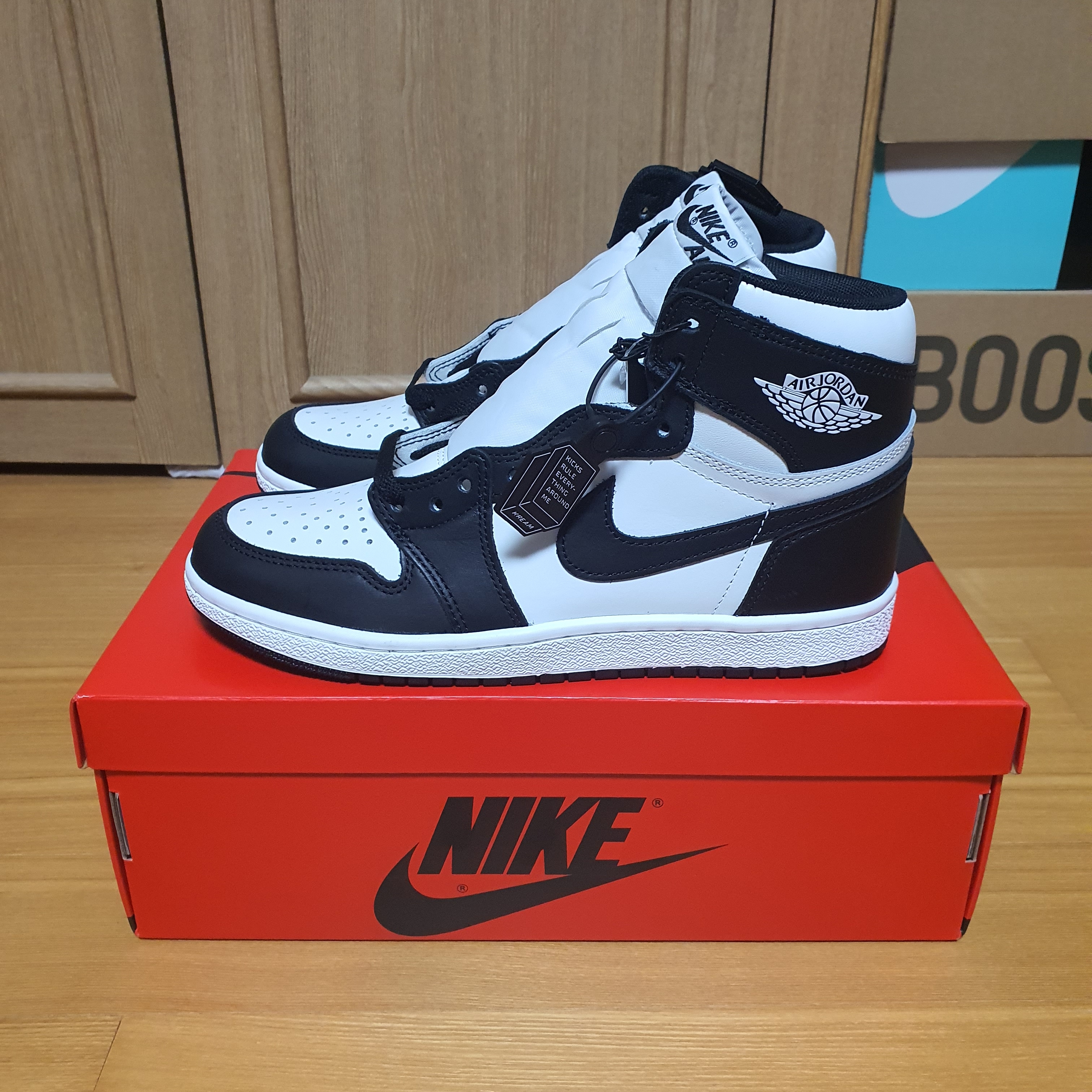 Jordan 1 High 85 Black White 착용 스타일 - 1