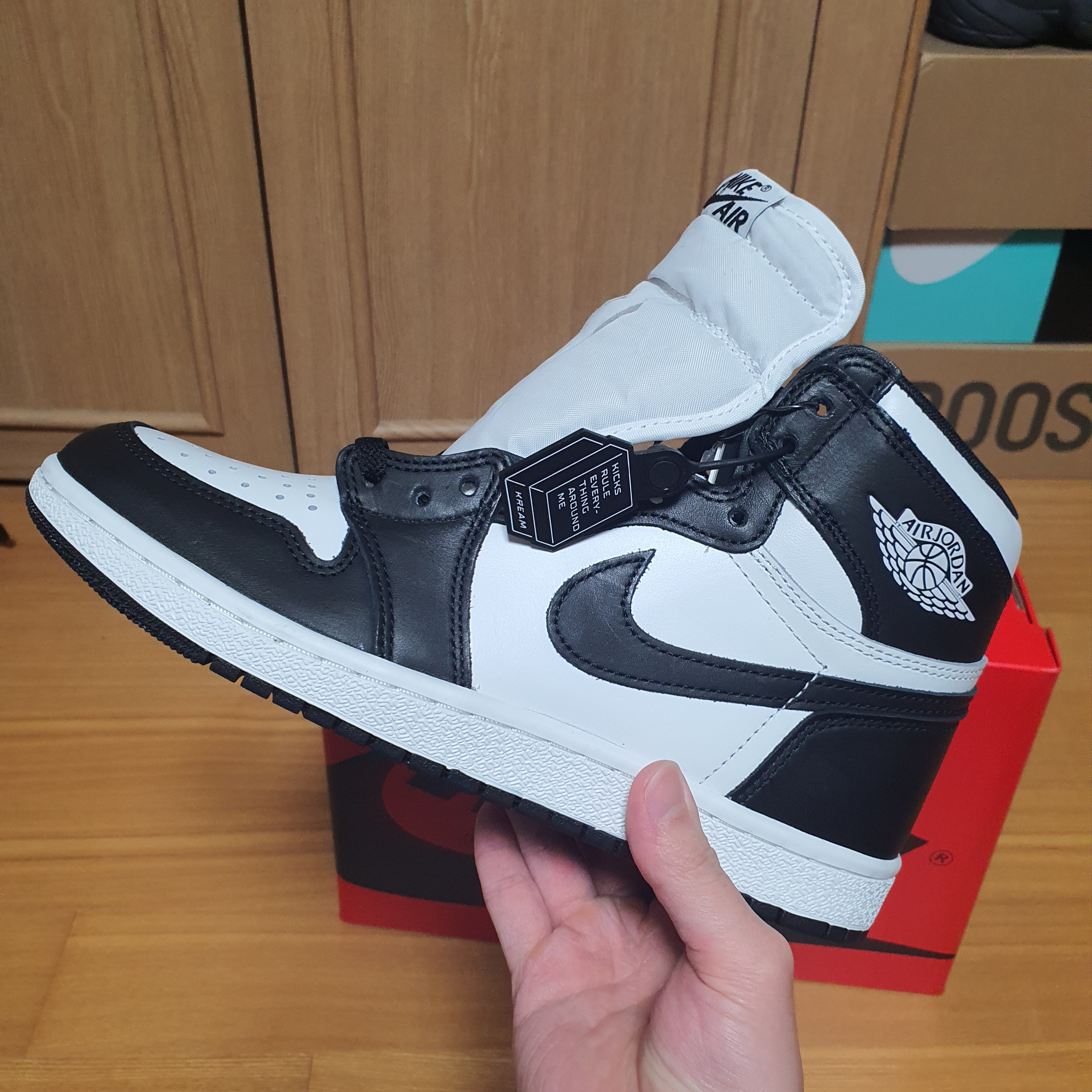 Jordan 1 High 85 Black White 착용 스타일 - 2