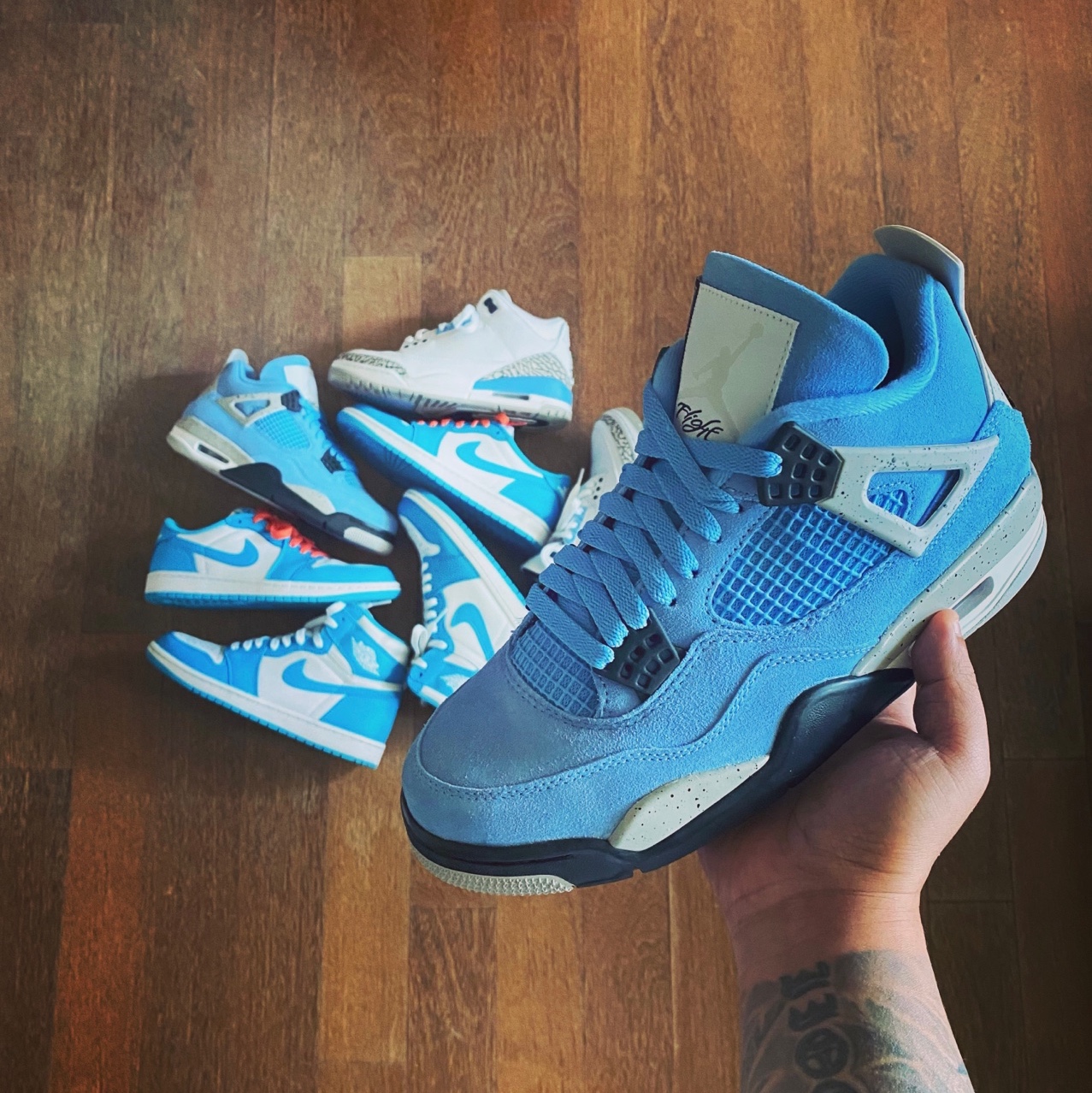 Jordan 4 Retro University Blue, Jordan 1 Retro UNC 착용 스타일