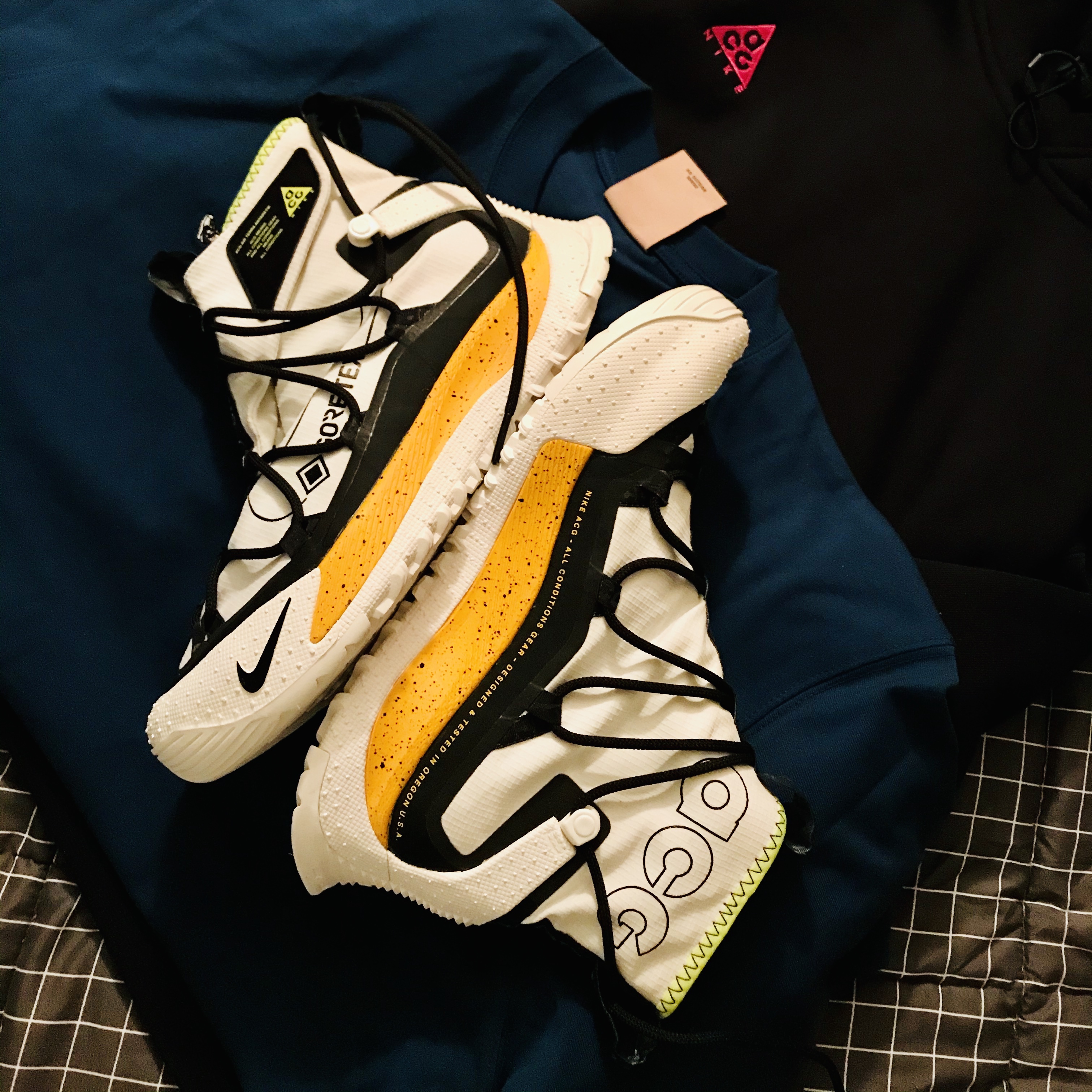 Nike ACG Terra Antarktik Gore-Tex Summit White 착용 스타일