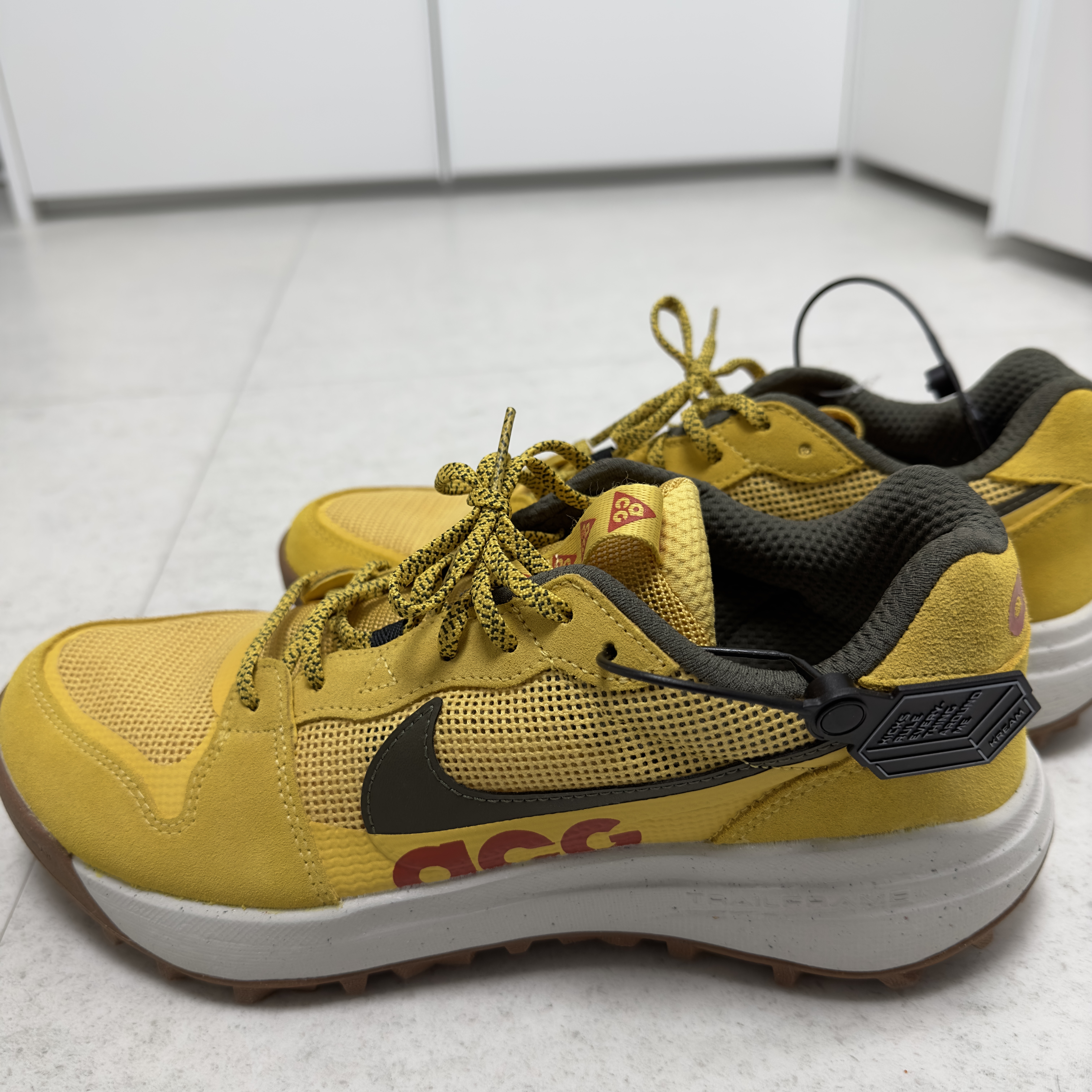 Nike ACG Lowcate Solar Flare 착용 스타일 - 3