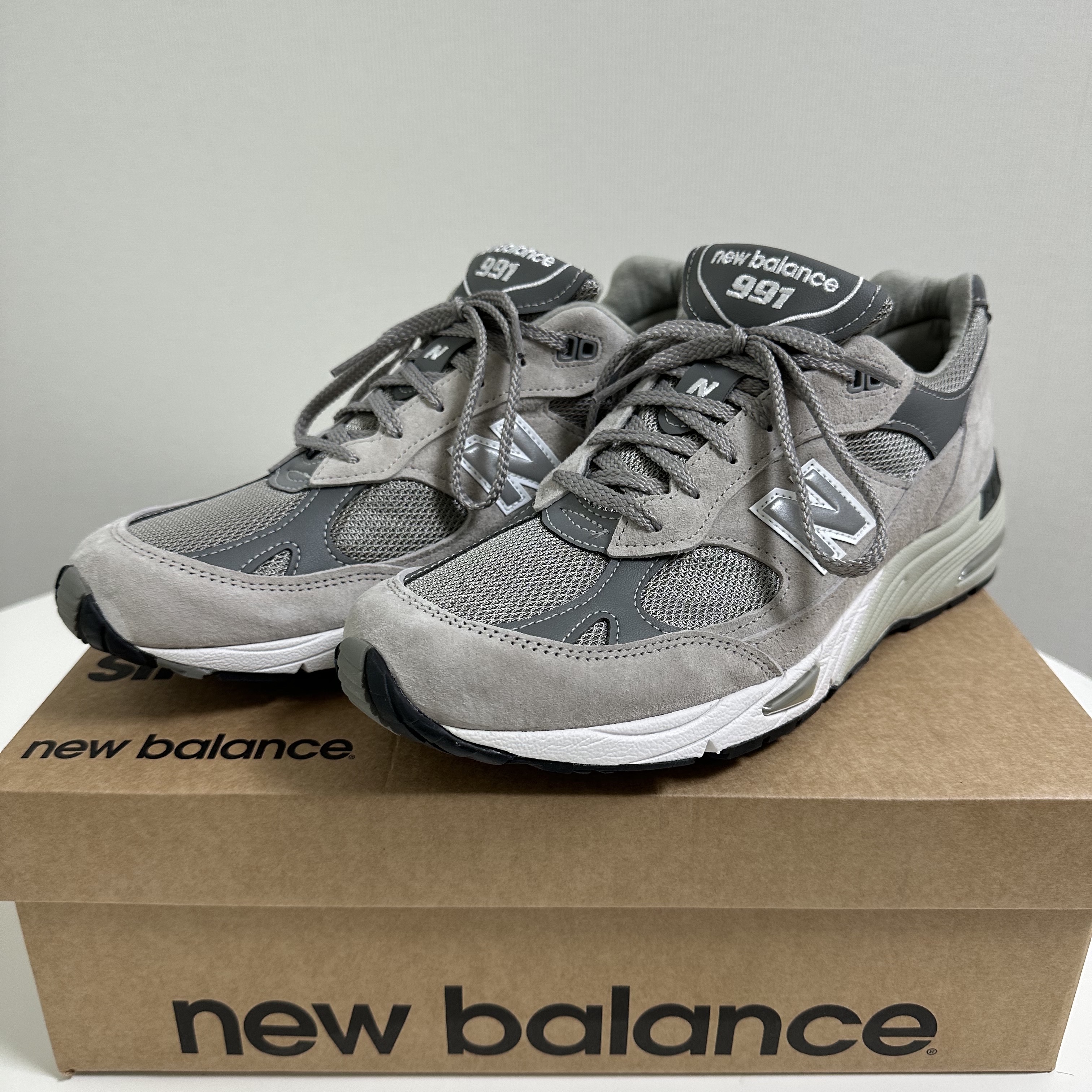 New Balance 991 Made in UK Grey 착용 스타일