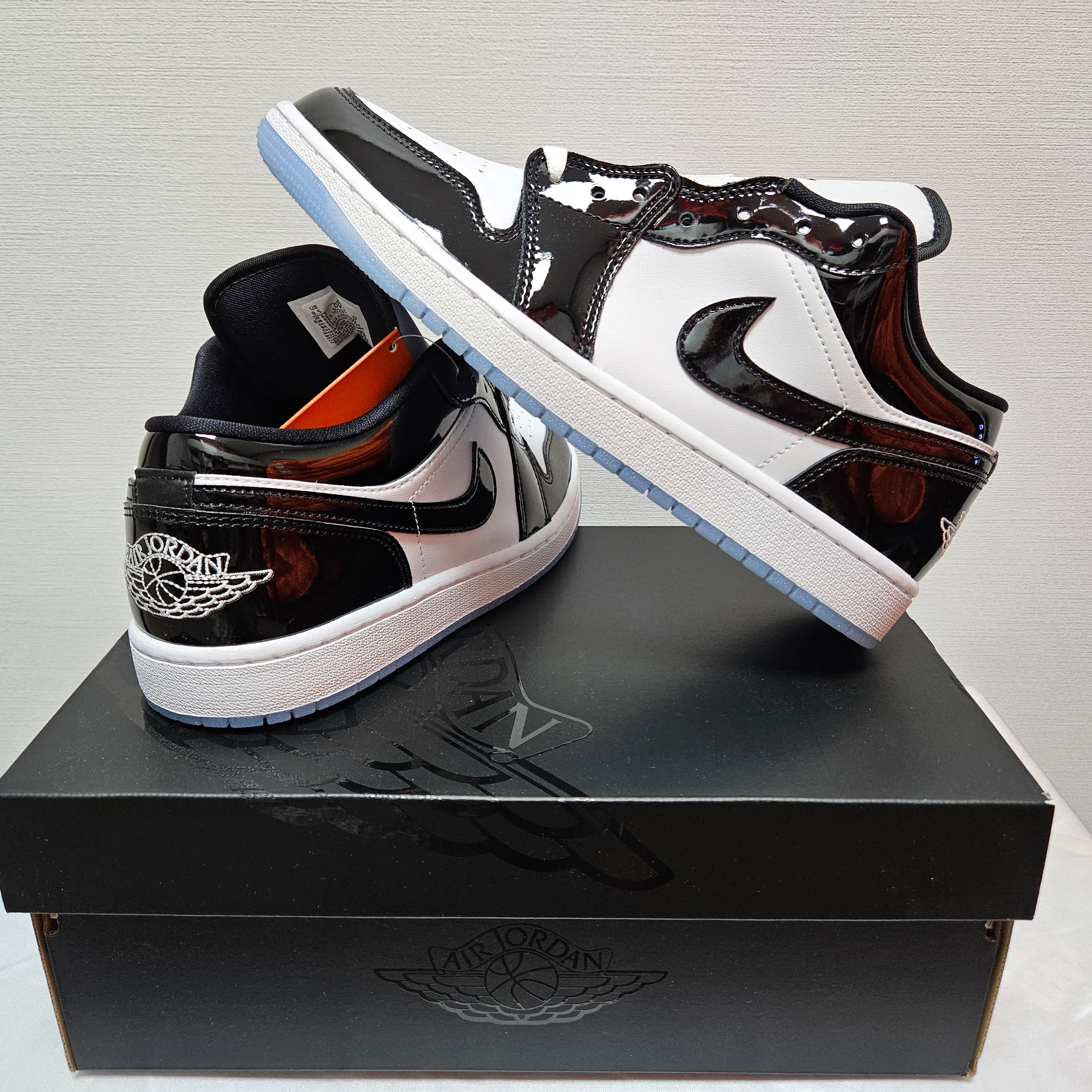 Jordan 1 Low SE Concord 착용 스타일 - 1
