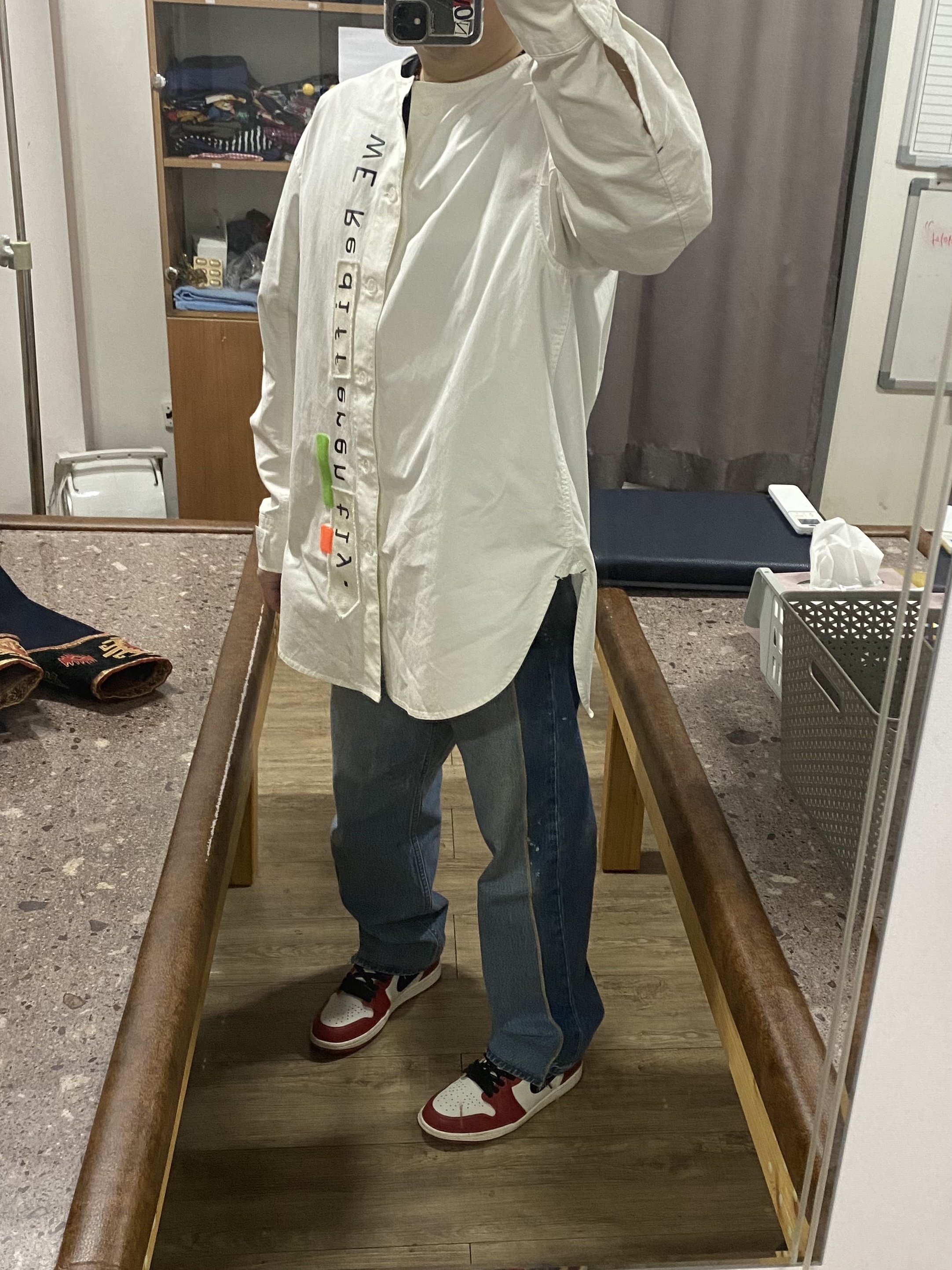 Jordan 1 Retro High OG Chicago 2022 착용 스타일 - 4