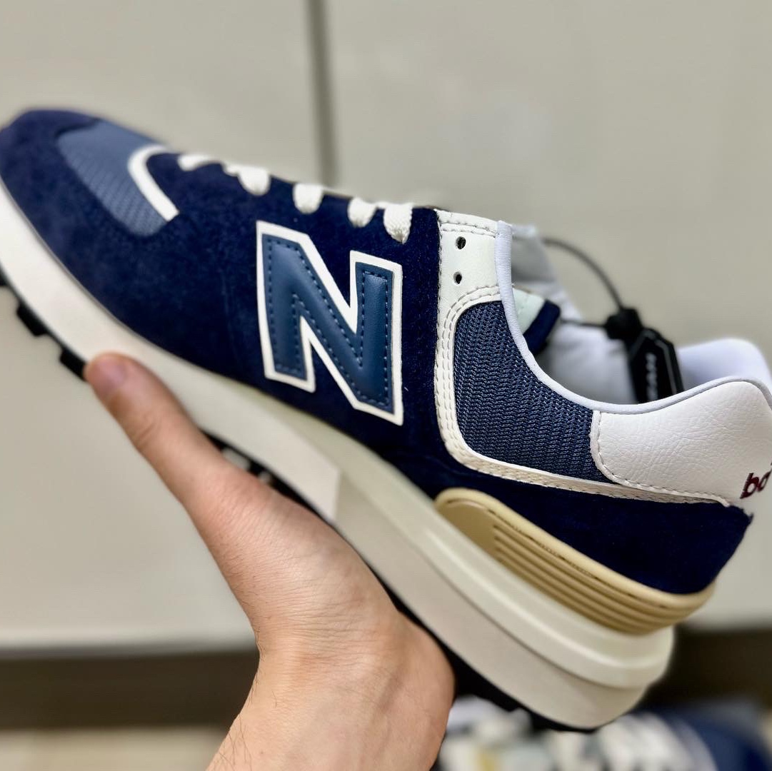 New Balance 574 Legacy Navy 착용 스타일 - 3